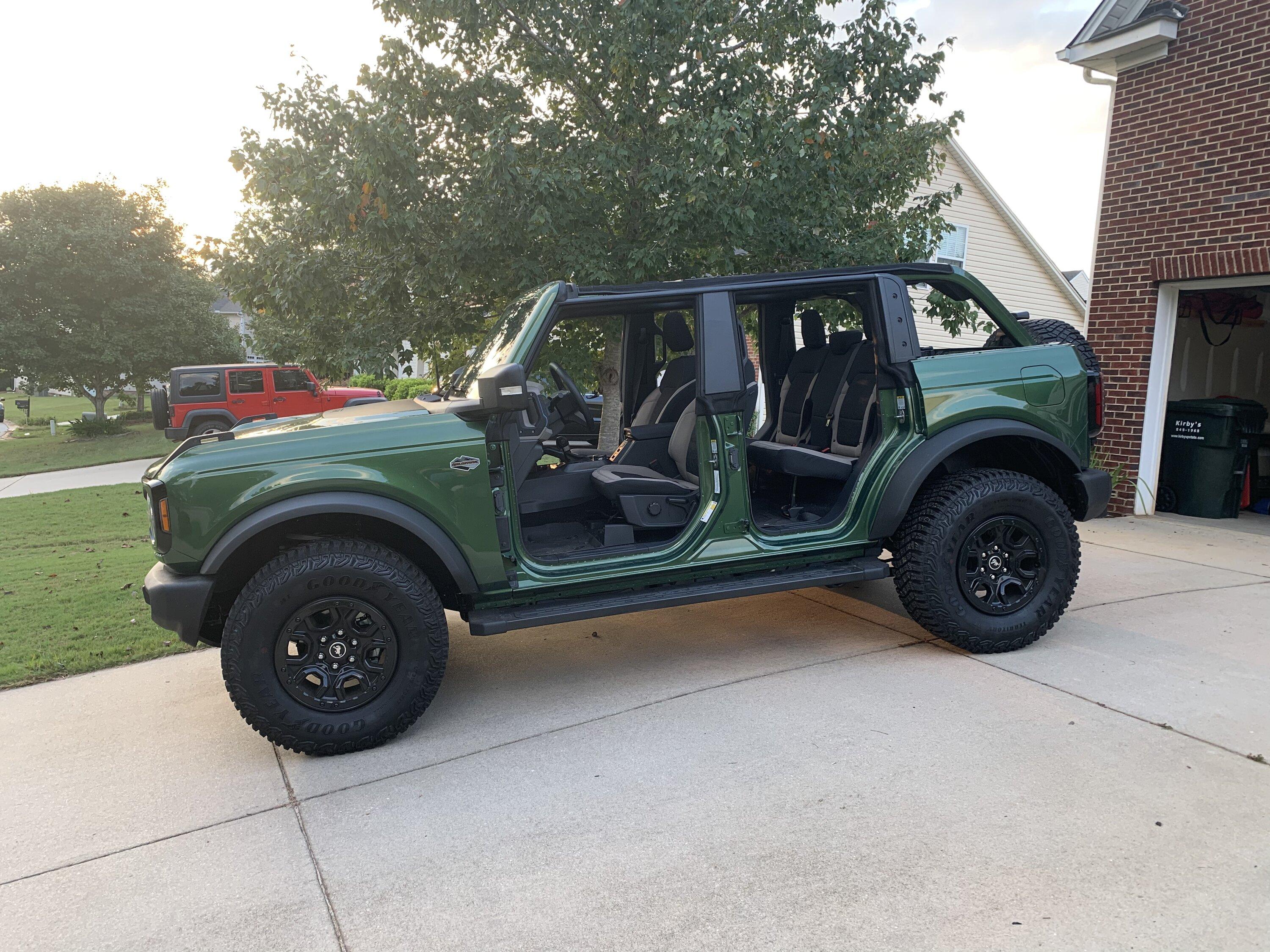 Ford Bronco What did you do TO / WITH your Bronco today? 👨🏻‍🔧🧰🚿🛠 FBD002C4-DEC4-46DC-A399-4796AA7776D0