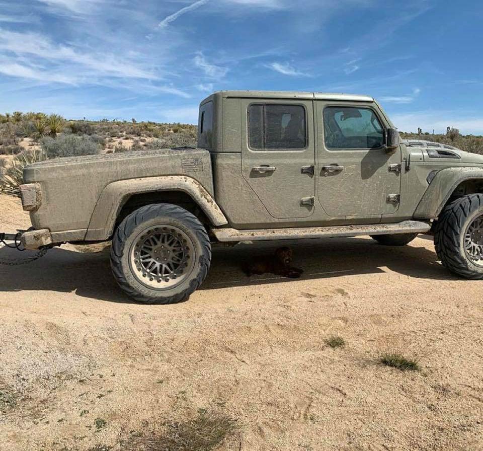 Ford Bronco Spied: 2023 Warthog Bronco Riding on Raptor-Spec Fox Shocks and 35" Sasquatch Tires essage-editor%2F1583764353563-brokengladiatorhero2
