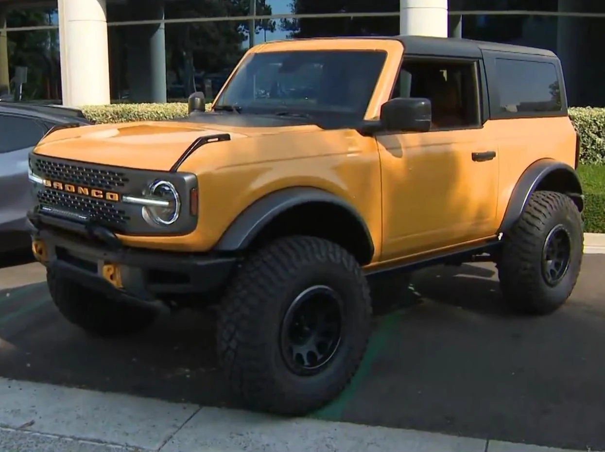 Ford Bronco KBB Irvine, CA - Bronco and Mach E sighted! 20200923_104814