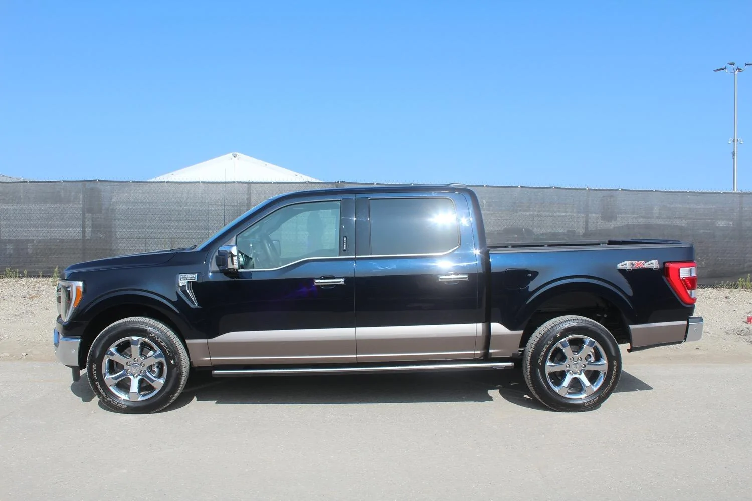 Ford Bronco Antimatter Blue Thread Antimatter Blue 2021 F-150 King Ranch Chrome 10