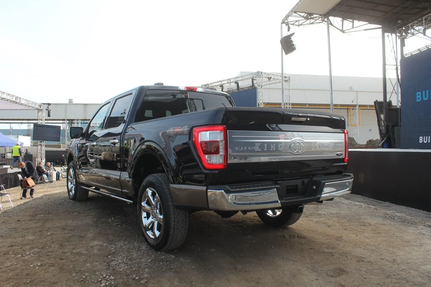 Ford Bronco Antimatter Blue Thread Antimatter Blue 2021 F-150 King Ranch Chrome 46