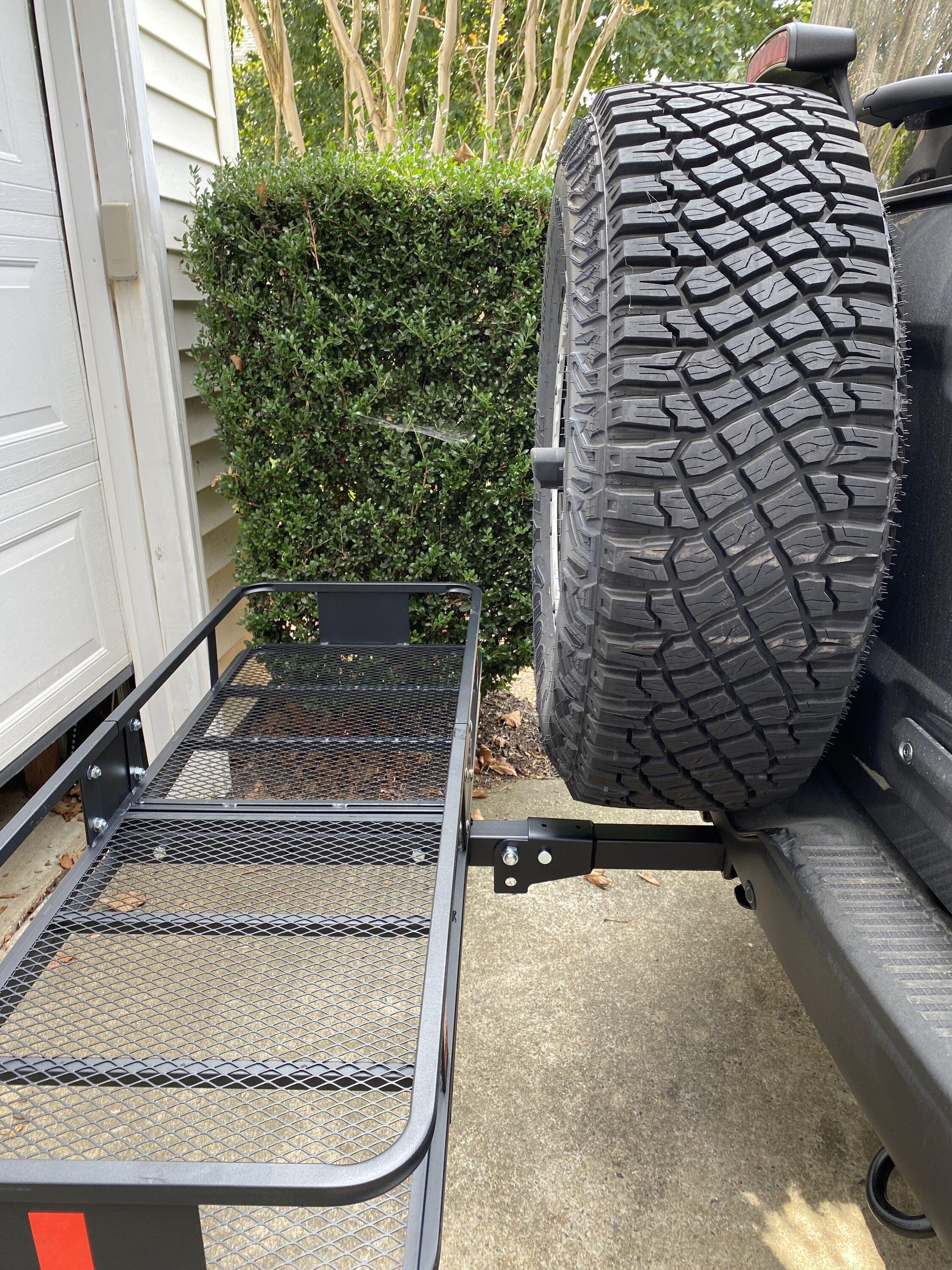 Ford Bronco Curt Folding Hitch Mounted Basket through Ford IMG_2517.JPG