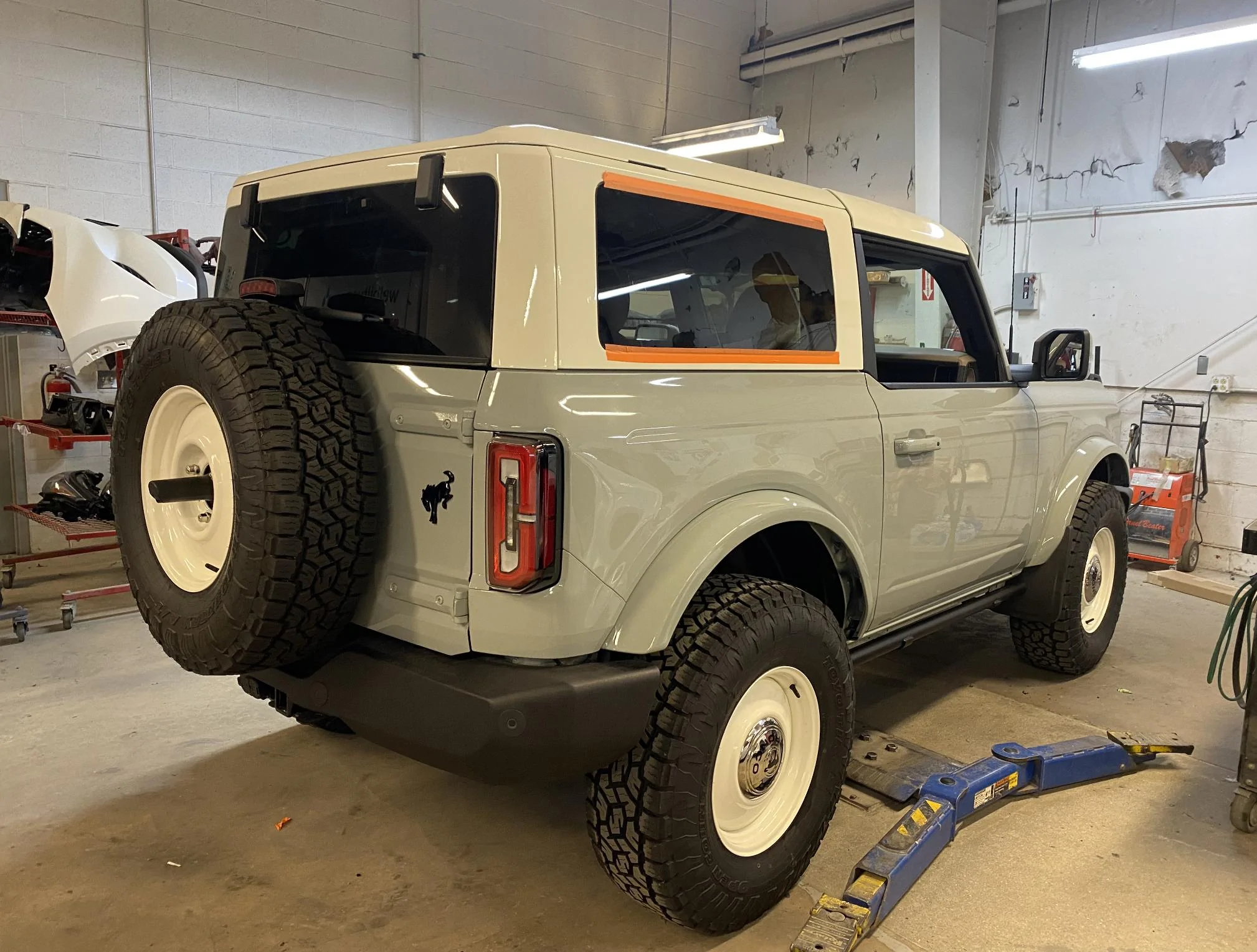 Ford Bronco Built my own old school Heritage Edition Bronco 31CAC15E-640B-4A79-B639-B26C1F180646