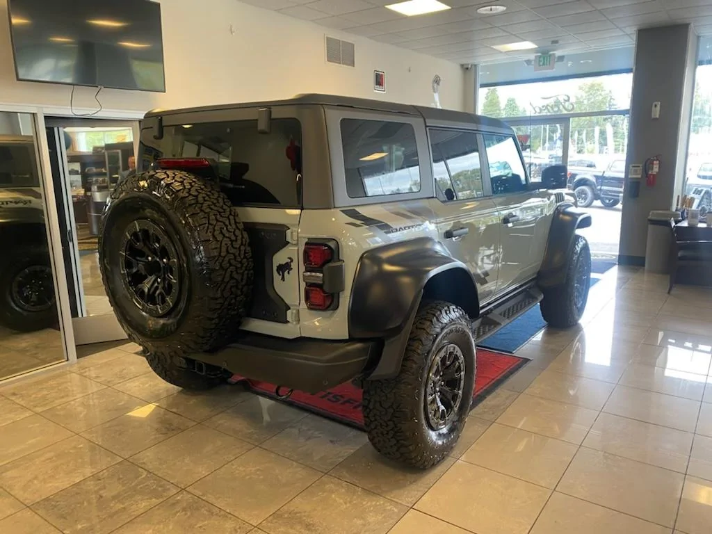 Ford Bronco CACTUS GRAY Bronco RAPTOR Photos Thread 4F5A07B1-112F-4DED-B98C-152FC03E6CF4