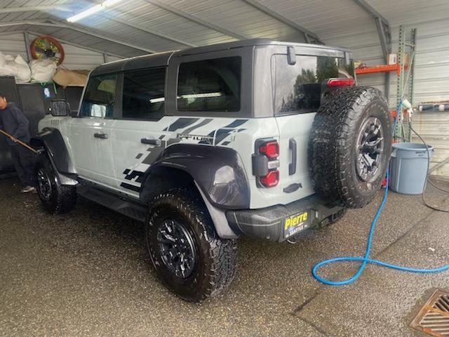 Ford Bronco CACTUS GRAY Bronco RAPTOR Photos Thread 1F3F0559-F793-4DA3-A821-6838E3CD6233