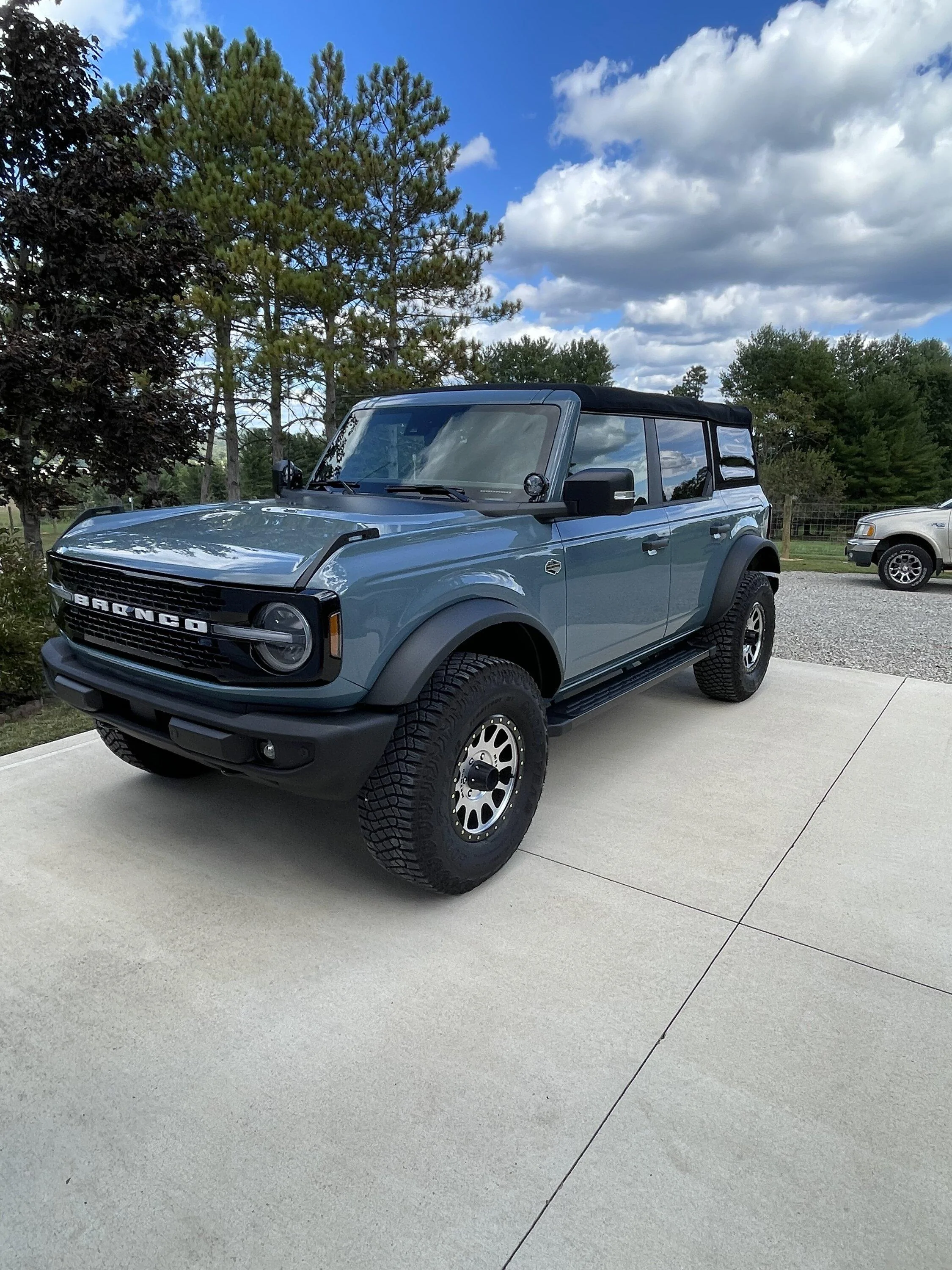 Ford Bronco Show us your installed wheel / tire upgrades here! (Pics) 1AF29051-41D6-4544-9370-B267EC351AE6