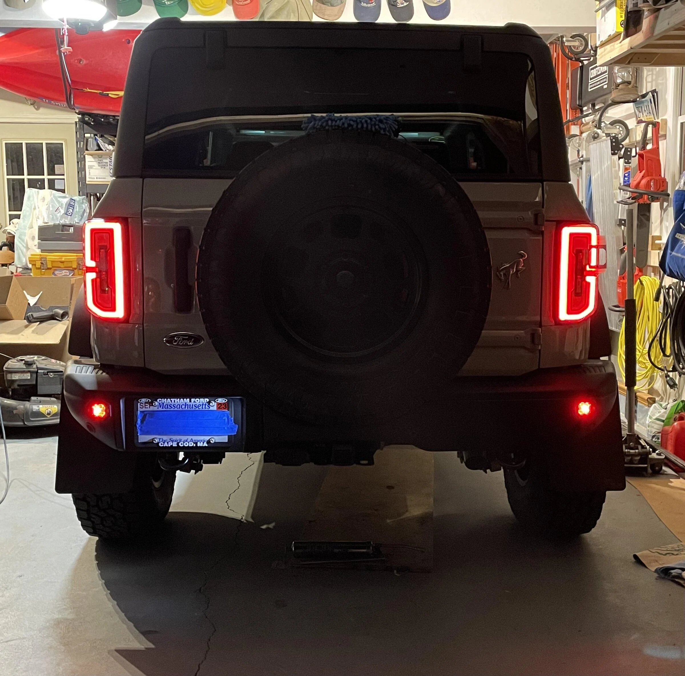 Ford Bronco OEM Rear Bumper Lights vixqurg-jpg