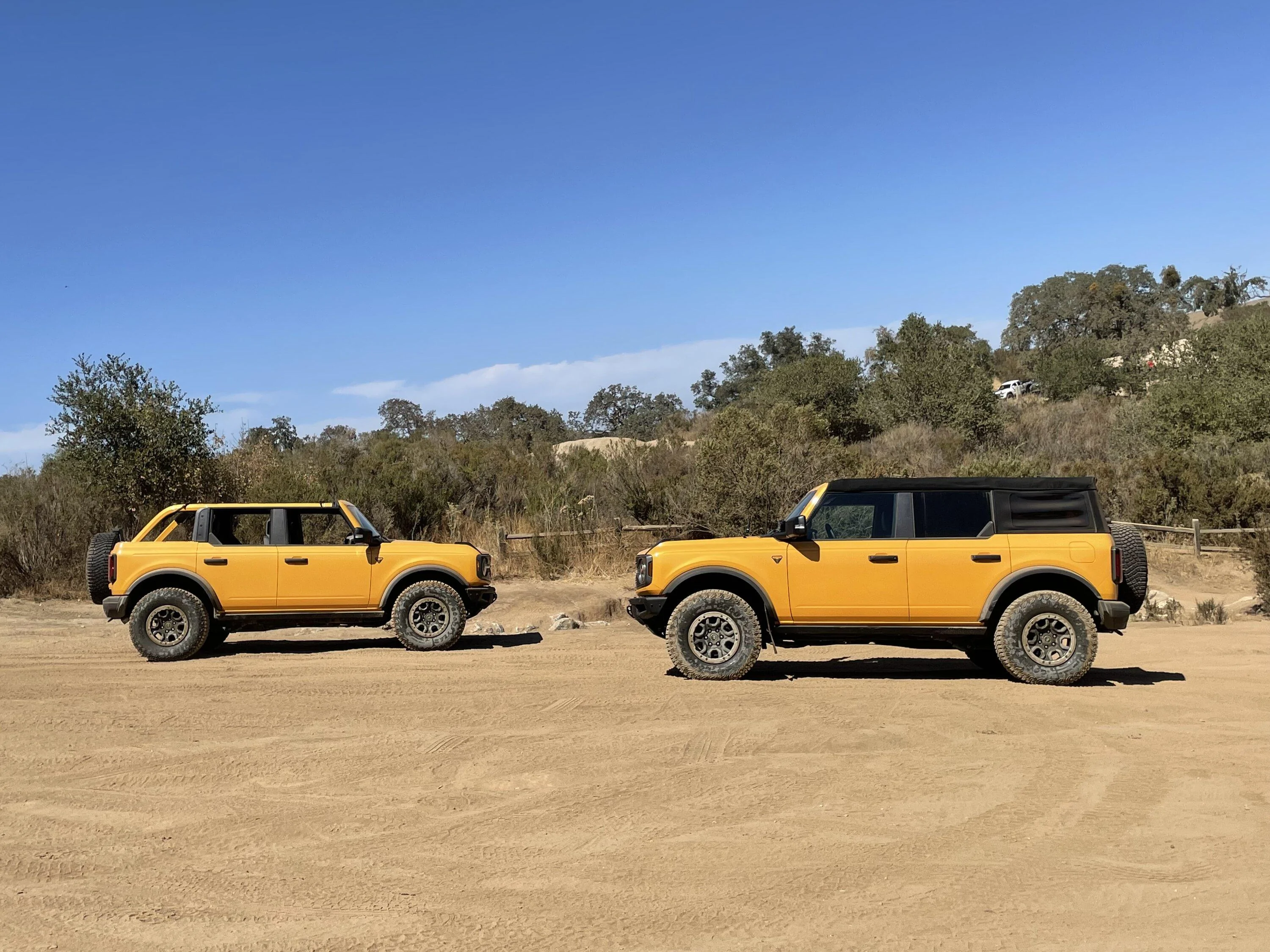 Ford Bronco CYBER ORANGE Bronco Club IMG_1213
