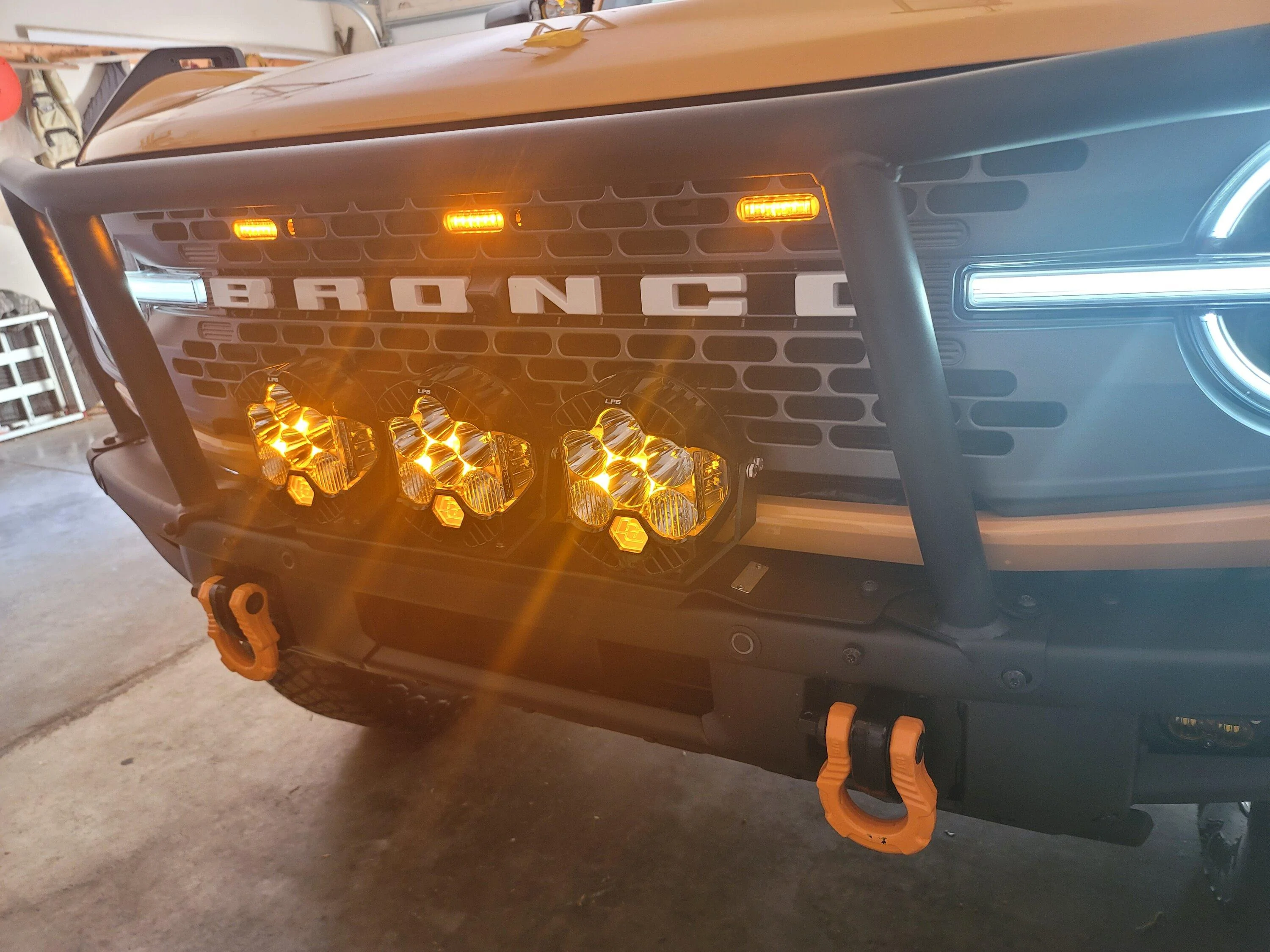 Ford Bronco CYBER ORANGE Bronco Club 20220511_153527