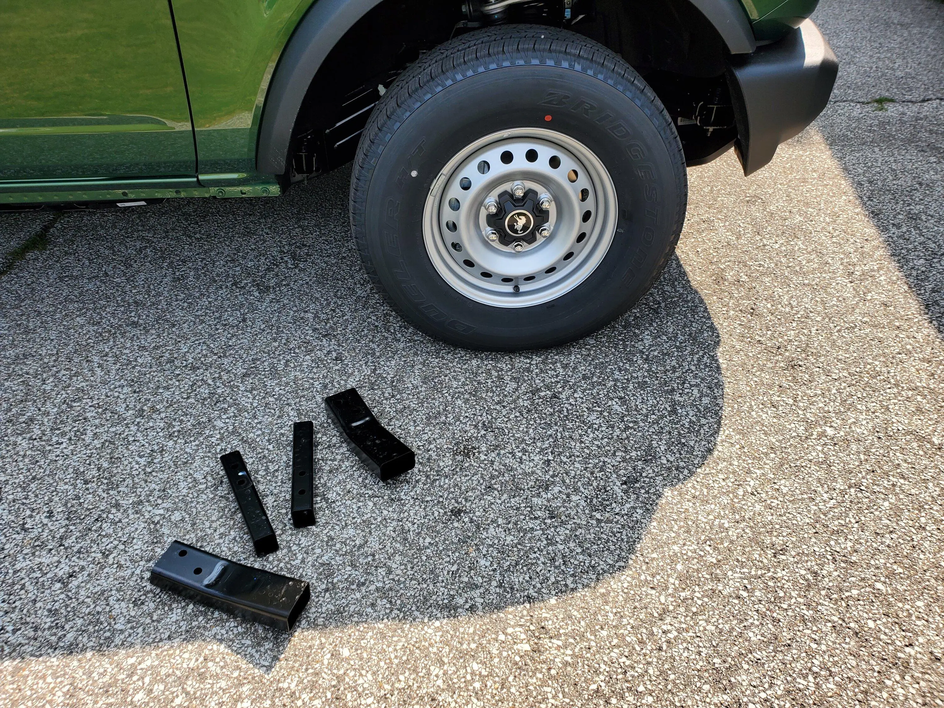 Ford Bronco Show us your installed wheel / tire upgrades here! (Pics) 20220915_143223