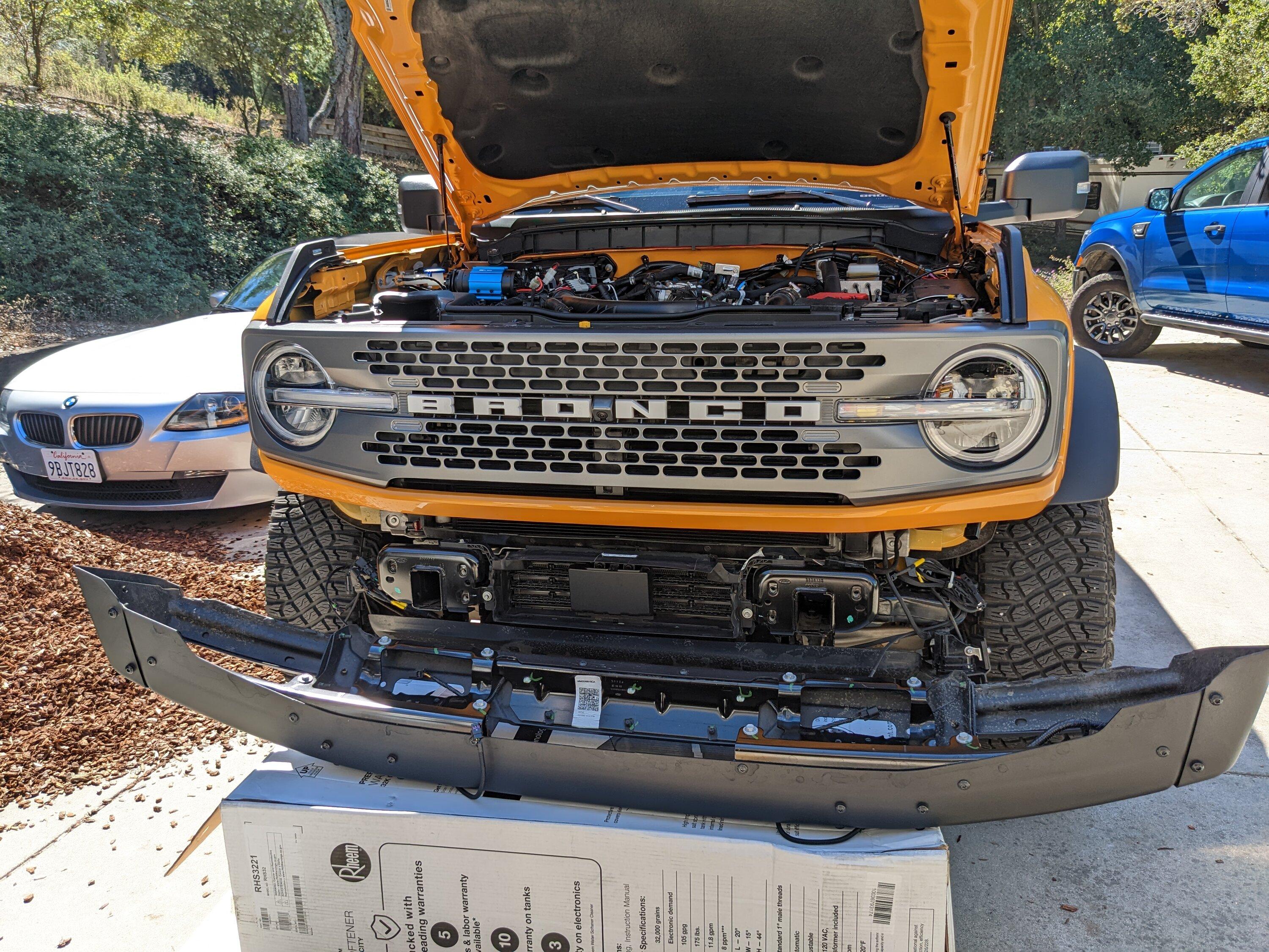 Ford Bronco "The Bus" Build PXL_20220924_191344942