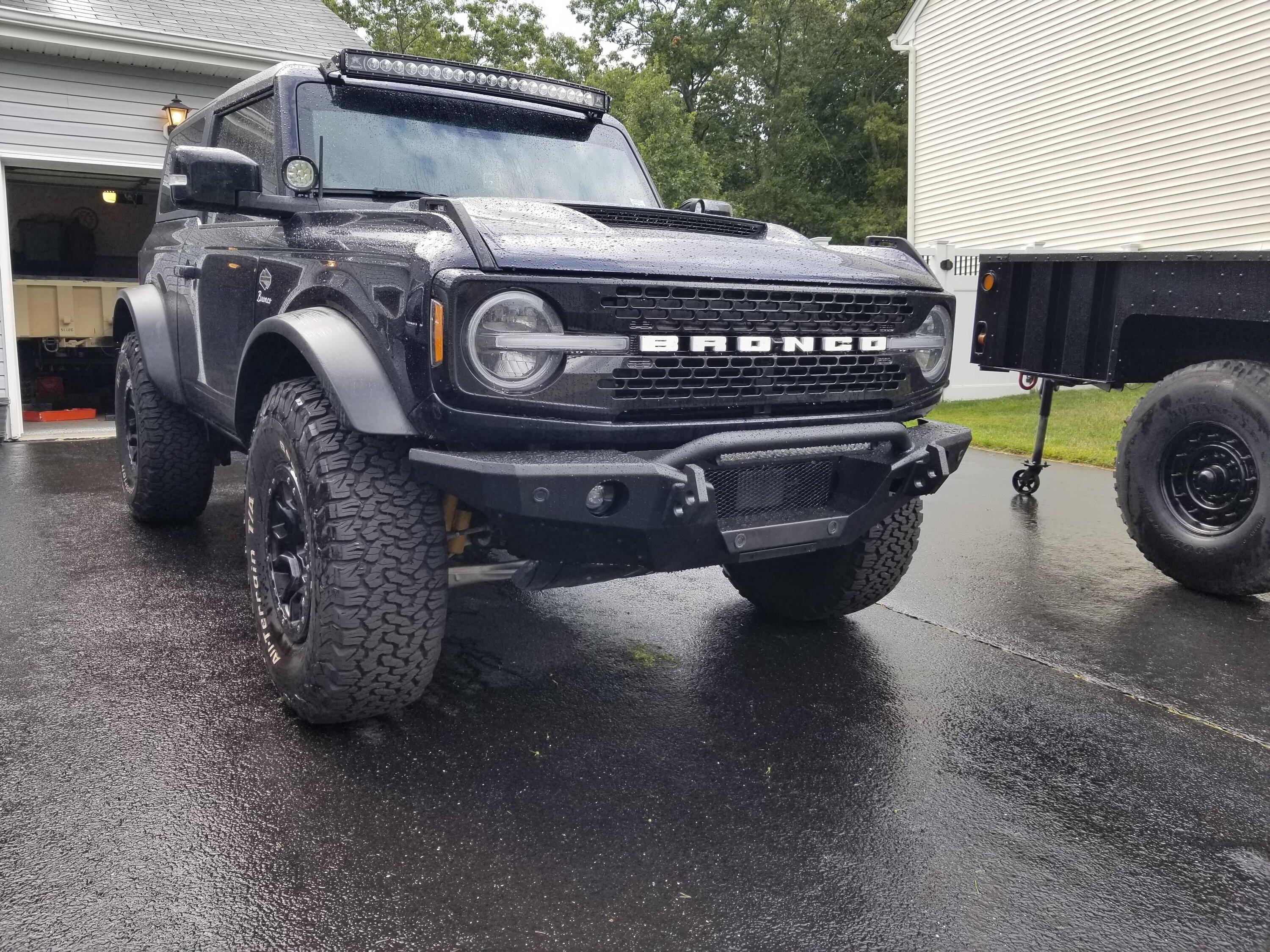 Ford Bronco HAVOC Steel Bender Front Bumper Installed 20220925_164709
