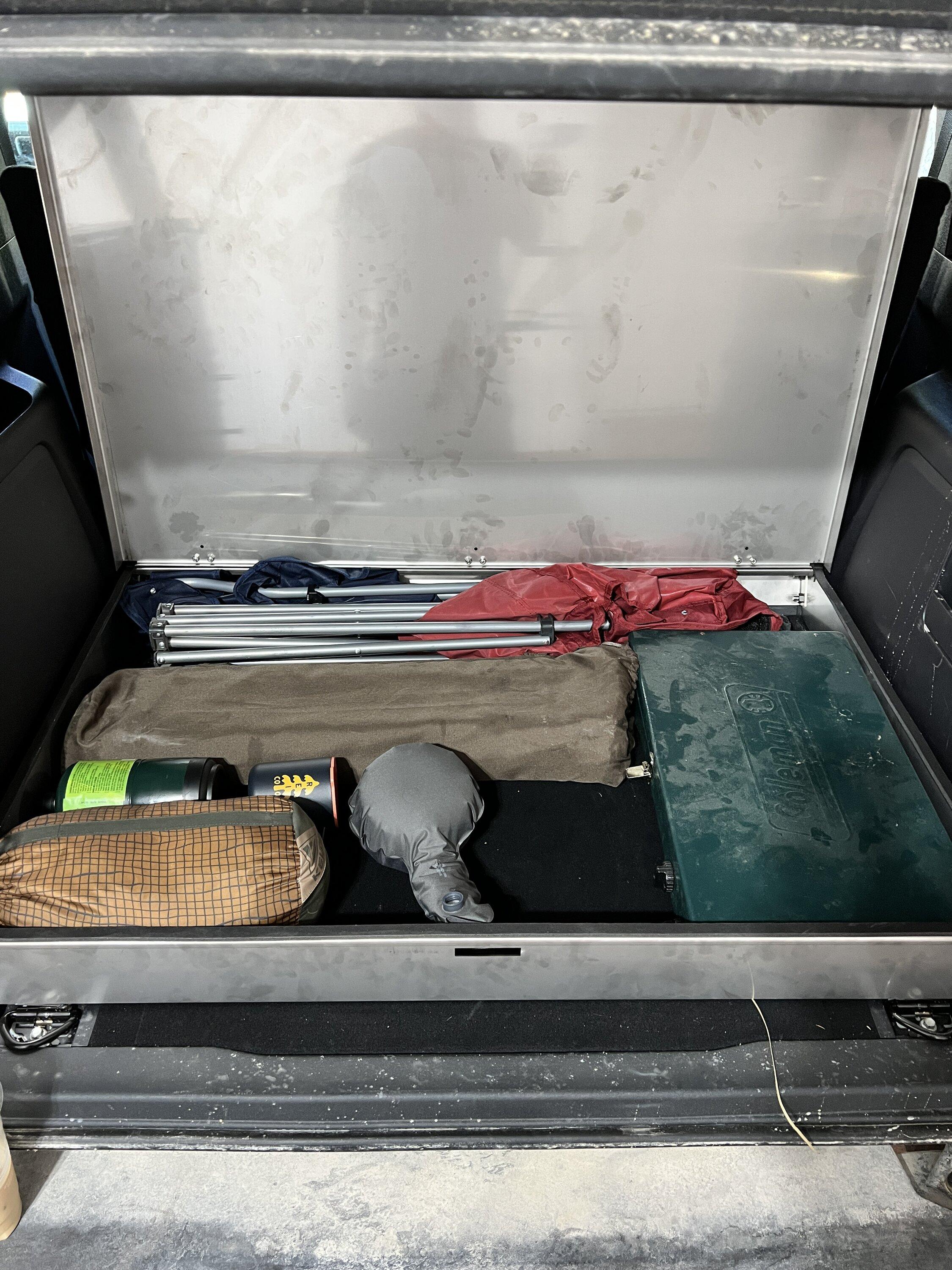 Ford Bronco Designed my own low profile cargo box (for complete lay flat mattress) F26E43F9-FA5C-4574-BD90-1D9CE6549F07