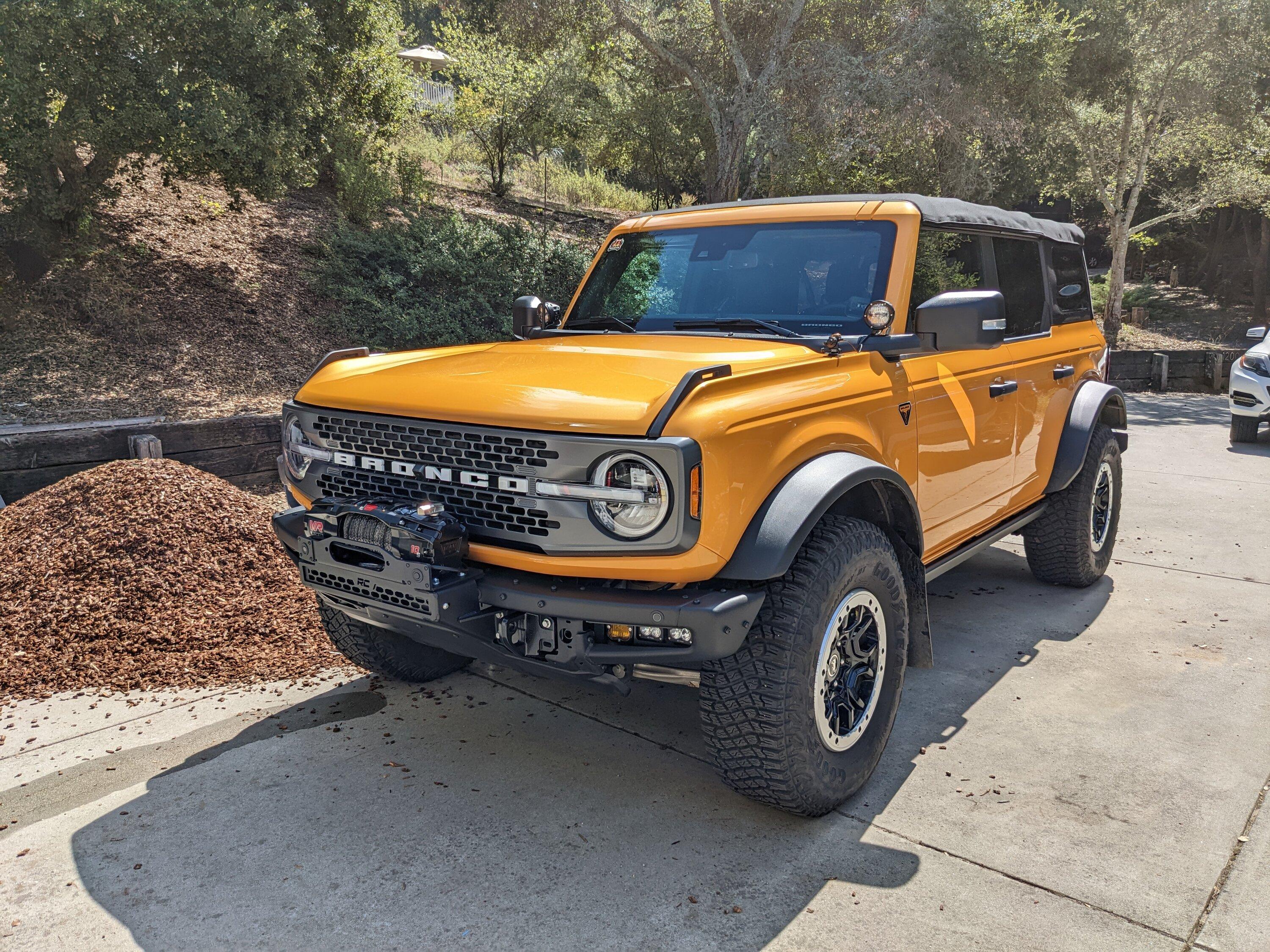 Ford Bronco "The Bus" Build PXL_20220925_201151388