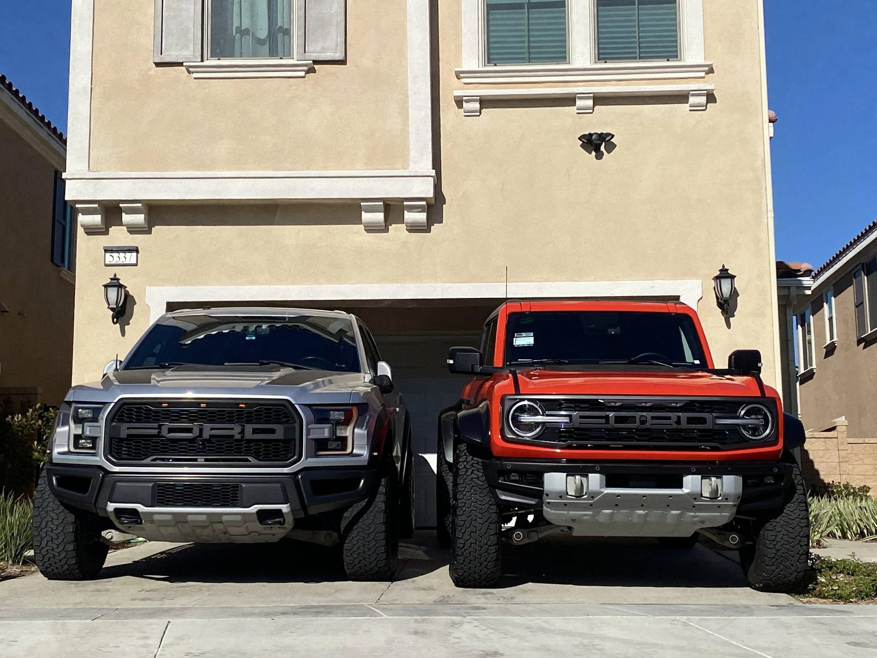 Ford Bronco CODE ORANGE Bronco RAPTOR Photos Thread Photo Sep 23 2022, 4 18 05 PM