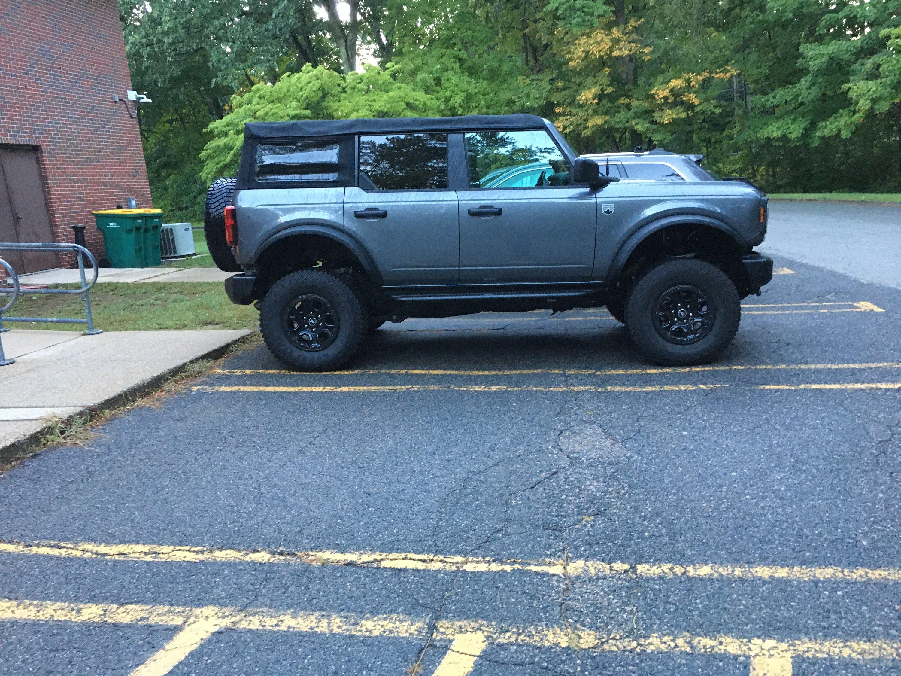 Ford Bronco Big Bend build! a start anyway IMG_4005.JPG