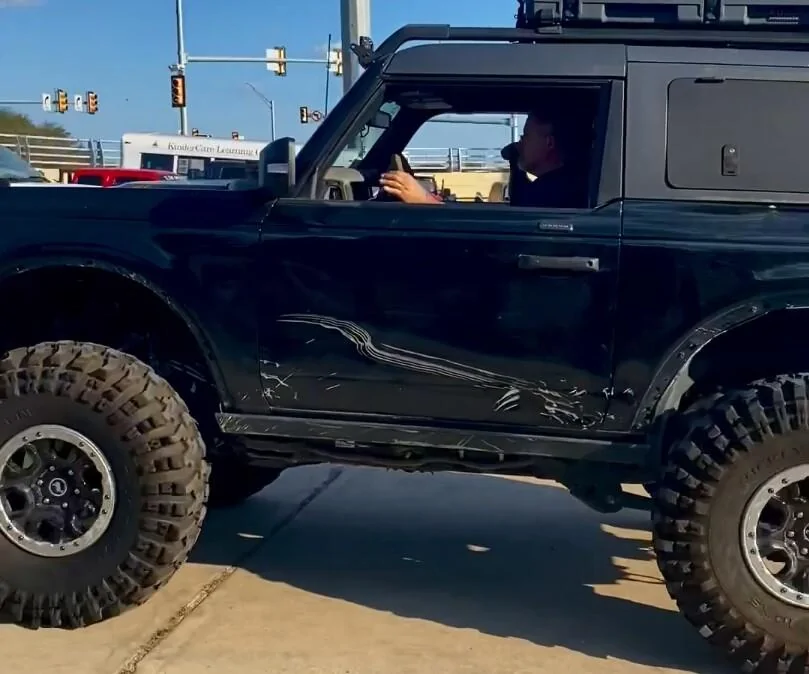 Ford Bronco 40 inch Mickey Thompson Baja Pros Bronco on 40s