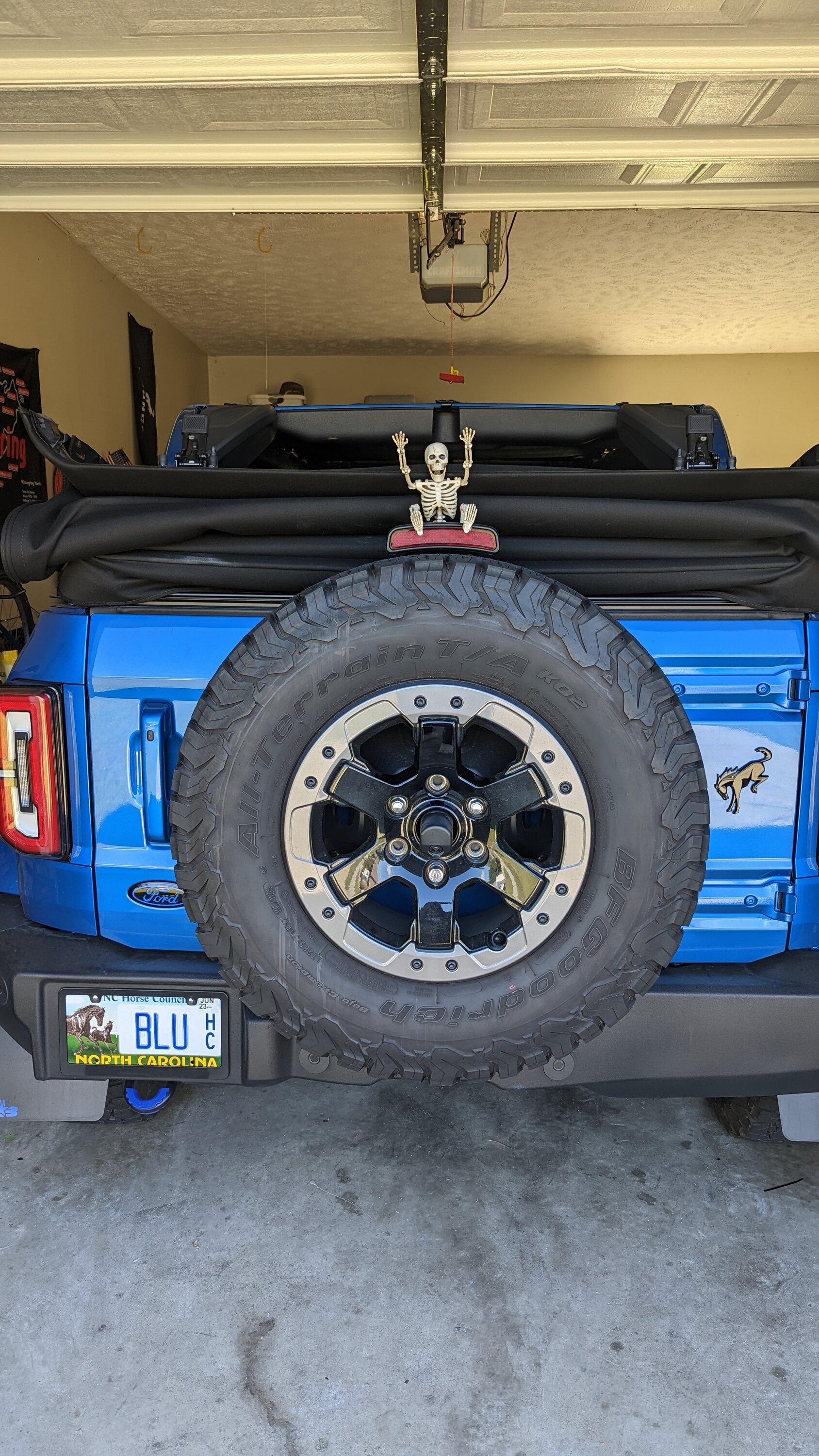 Ford Bronco Jazer's Blu Pony PXL_20220926_170718197