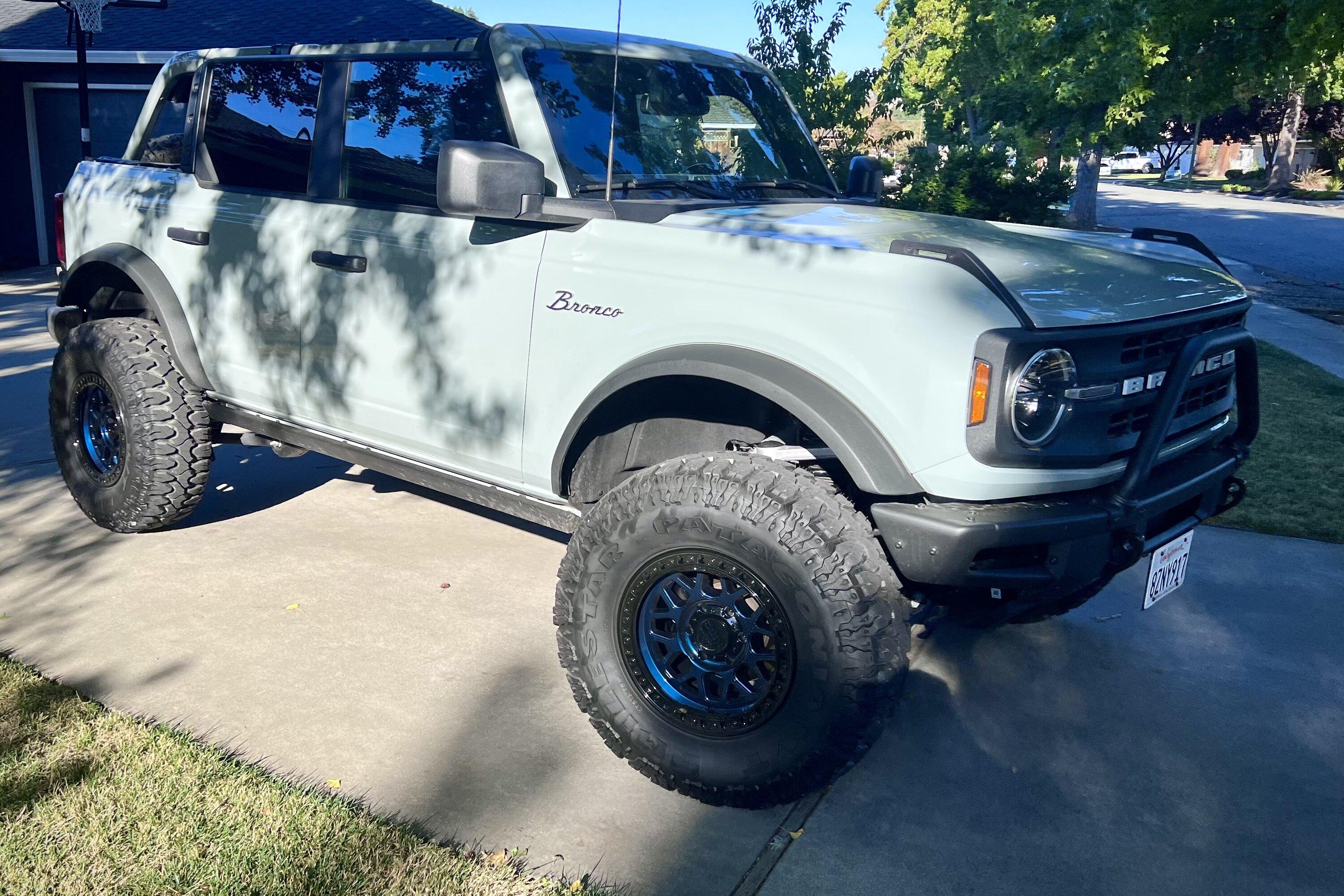 Ford Bronco Show me your lifted Broncos! 0703E2B5-E242-4BB2-A0A9-23F51643F6B8