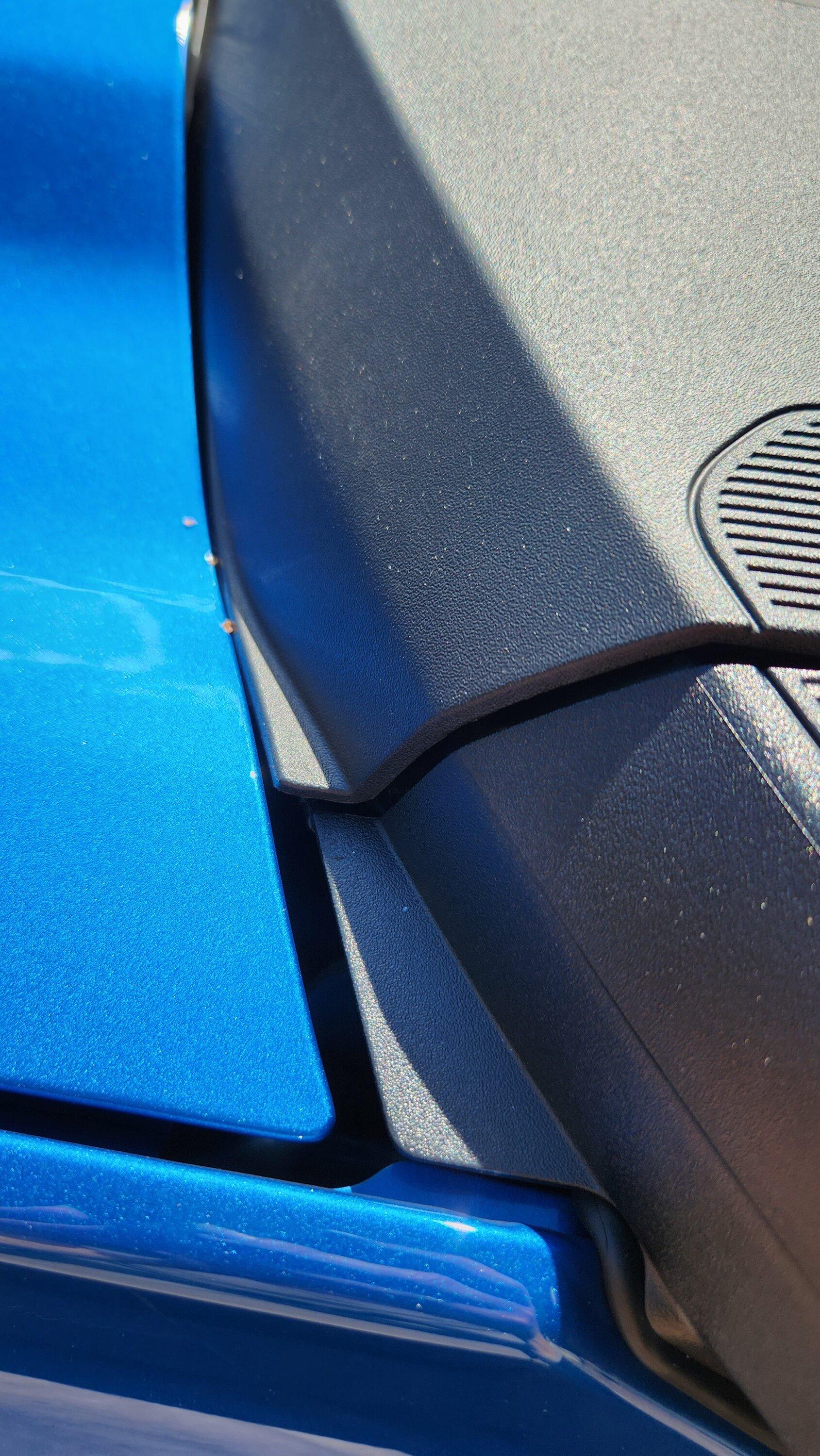 Ford Bronco Cowl panel alignment after windshield recall 20220923_143118