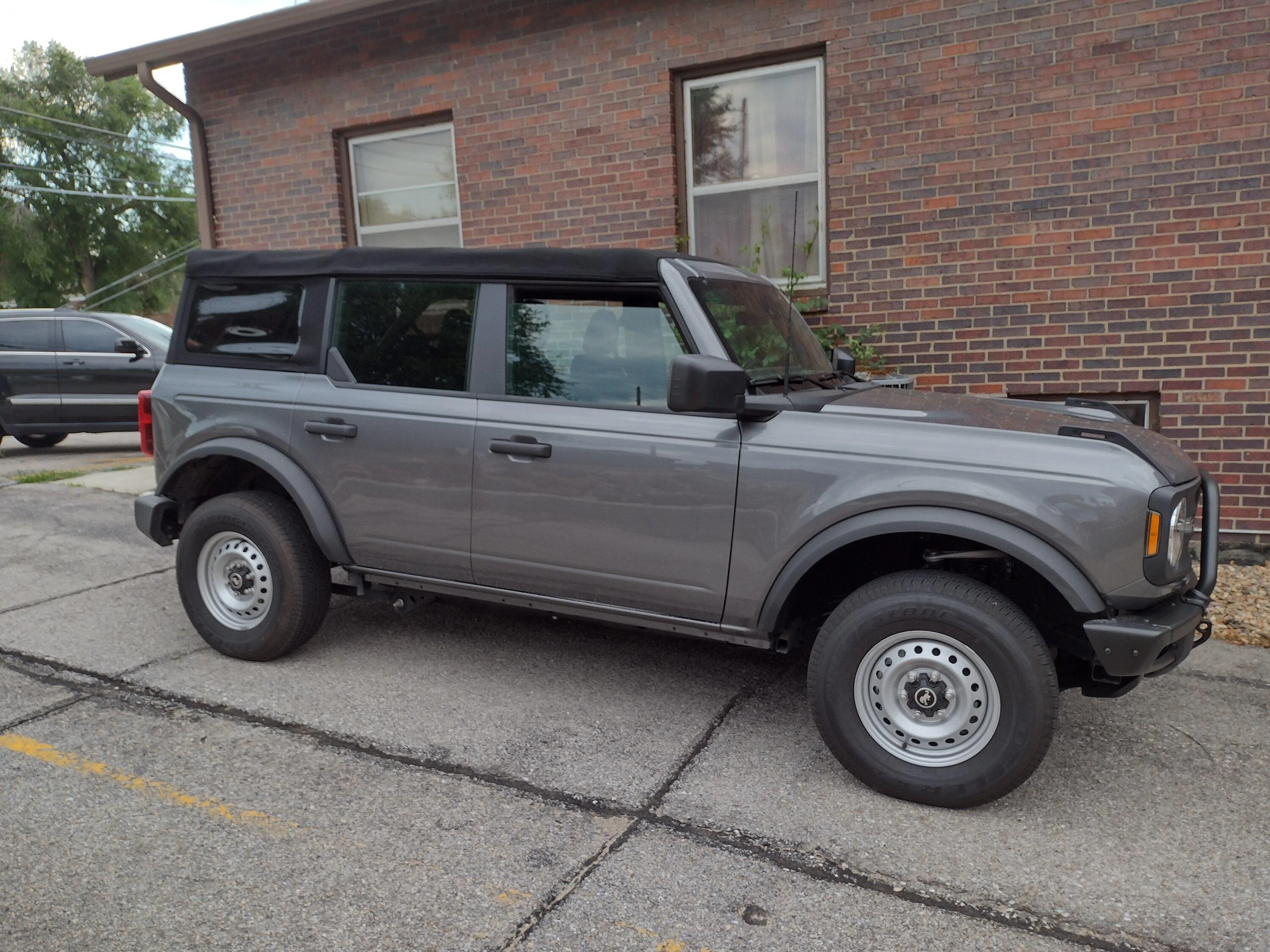 Ford Bronco Bronco owner rents Jeep for 1200 mile trip, my comparison. IMG_20220711_092416092_HDR