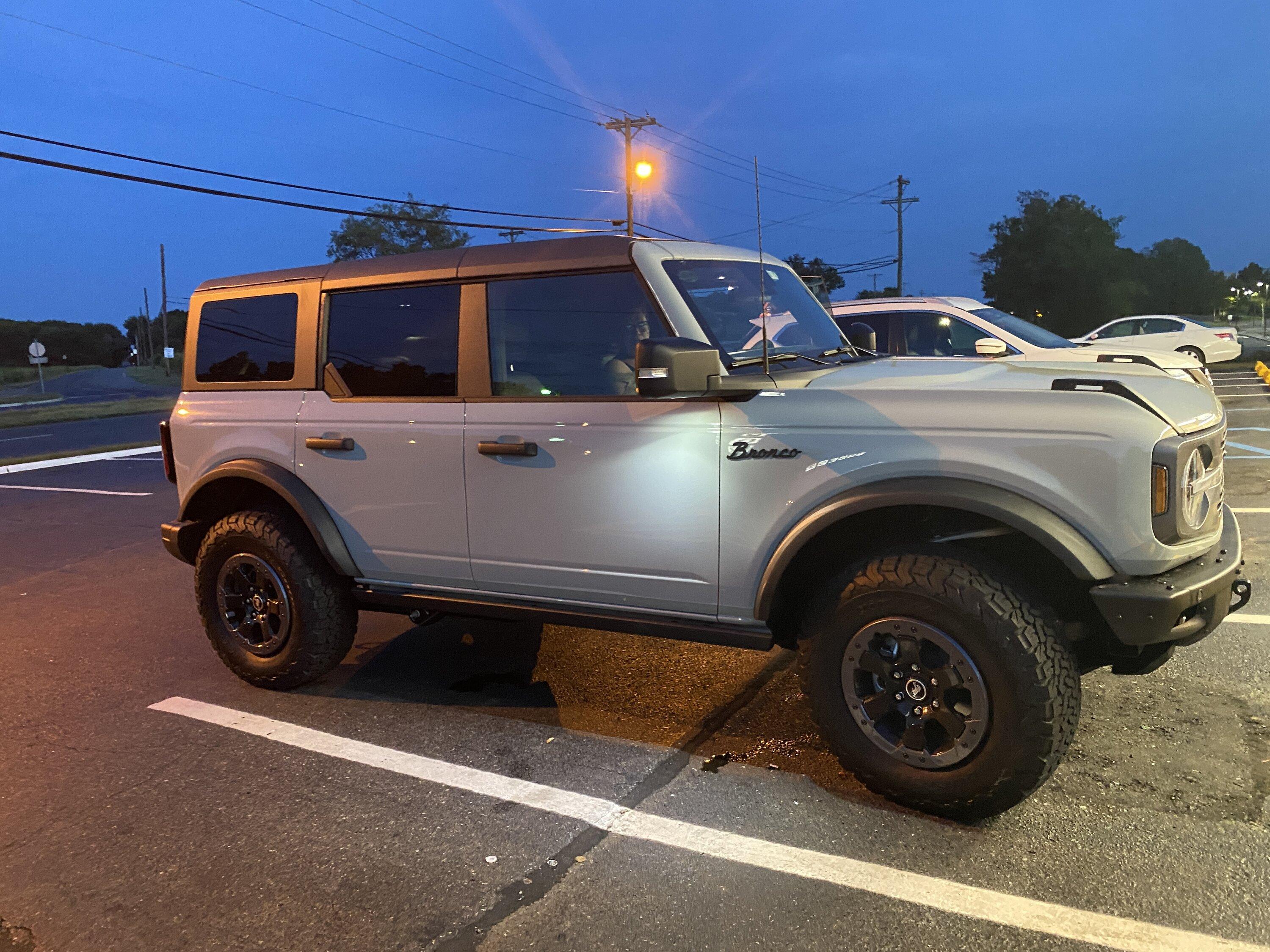 Ford Bronco CACTUS GRAY Bronco Club IMG_2778.JPG