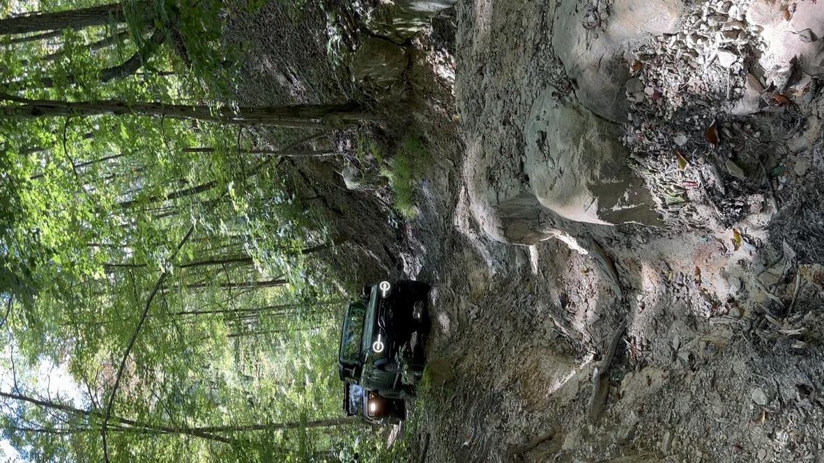 Ford Bronco Daniel Boone Backcountry Byway 6B993876-1A3F-48B0-8524-4A7763C1FAB8_1_105_c