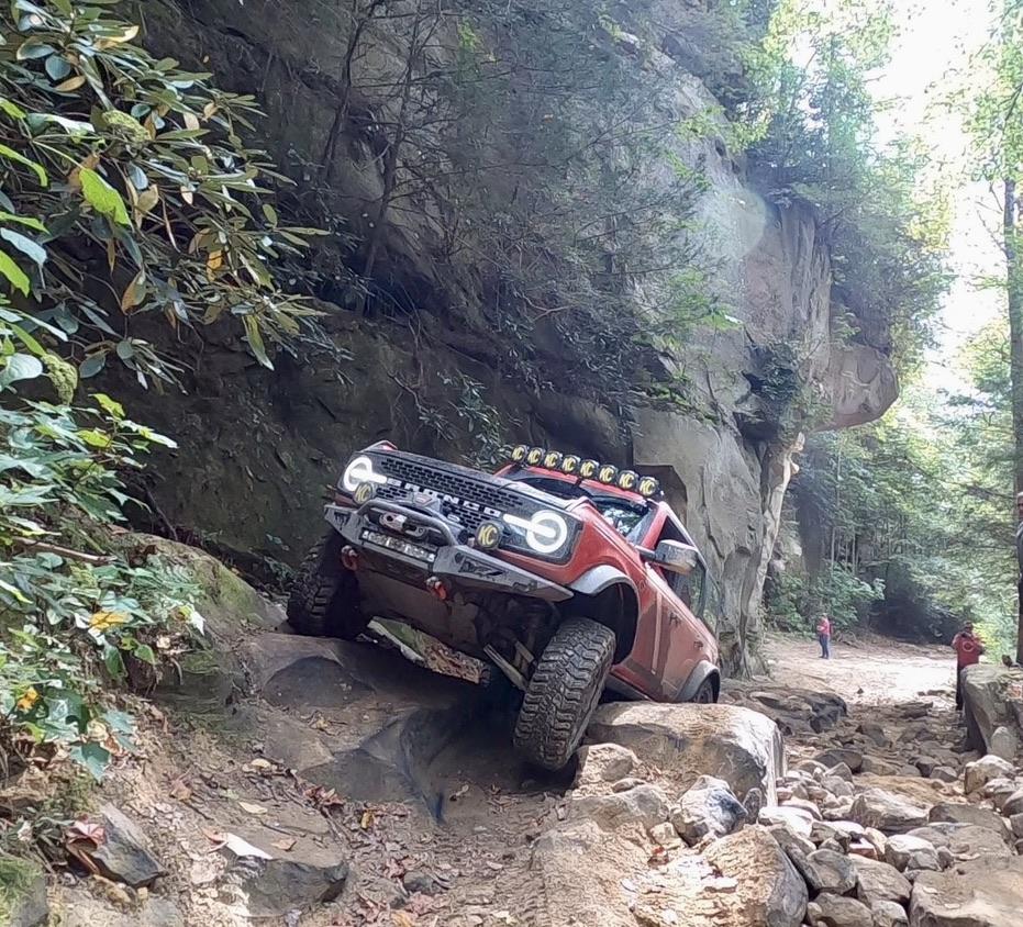 Ford Bronco Daniel Boone Backcountry Byway A8D1D333-7FD3-43F1-A4C6-9F68F15D8754_1_105_c