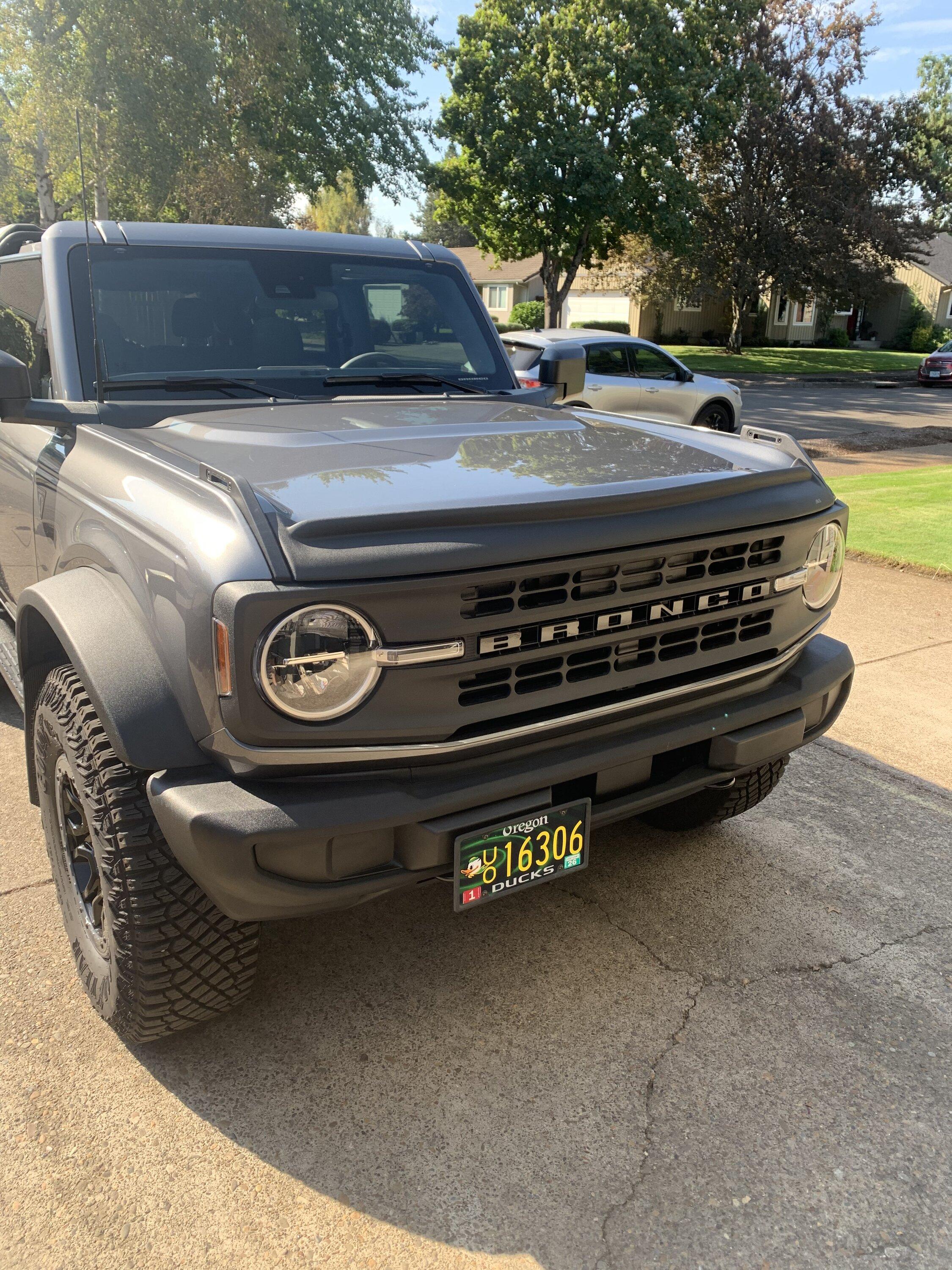 Ford Bronco Photo request: Weathertech bug deflector / hood protector F6CC6B81-F157-4655-B64A-4714422F4E22