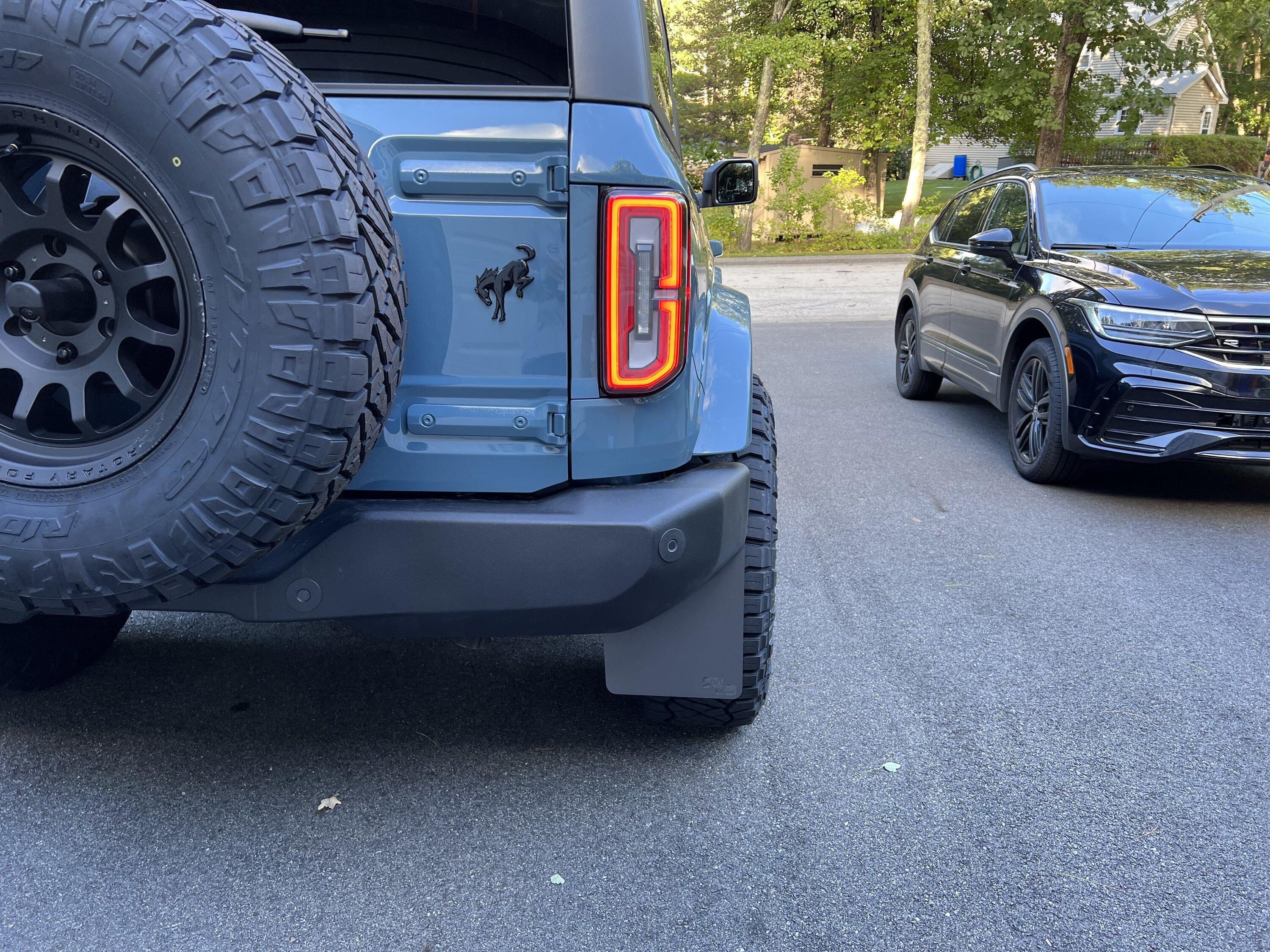 Ford Bronco Show us your installed wheel / tire upgrades here! (Pics) DF942103-4A77-48FA-8FD1-94A617C4879B