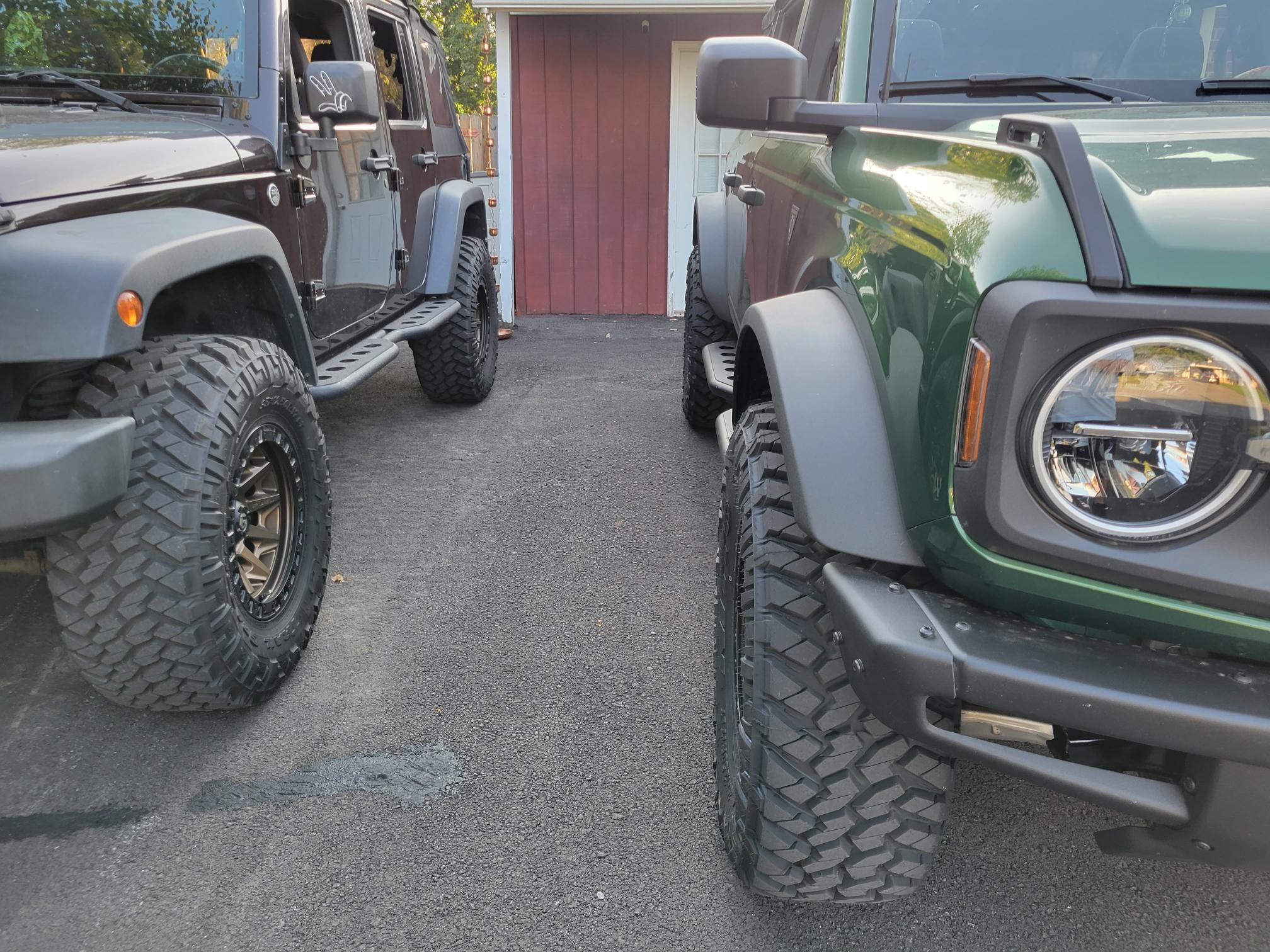 Ford Bronco Bronco owner rents Jeep for 1200 mile trip, my comparison. WHEELS