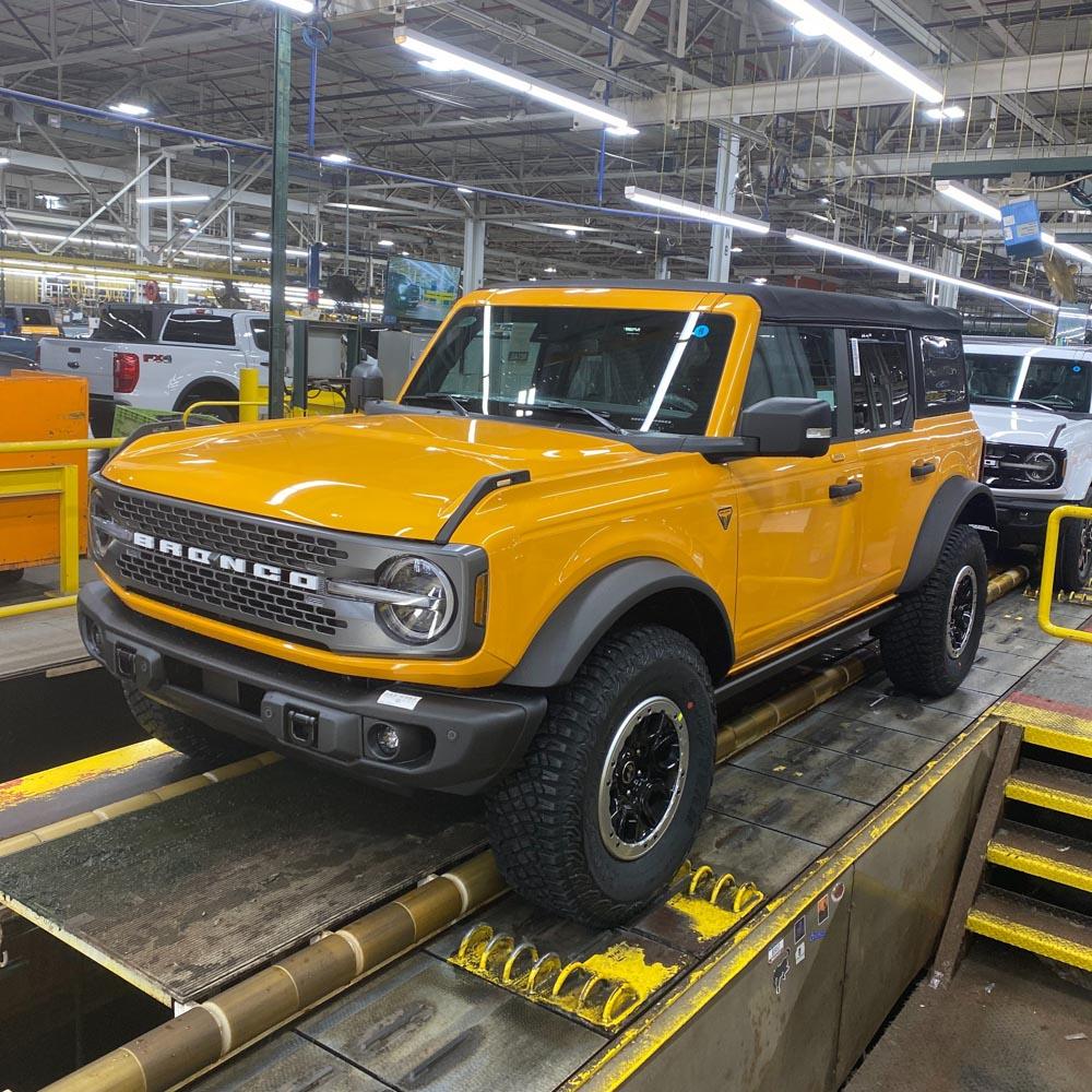 Ford Bronco 8/29/2022 Build Week Group image