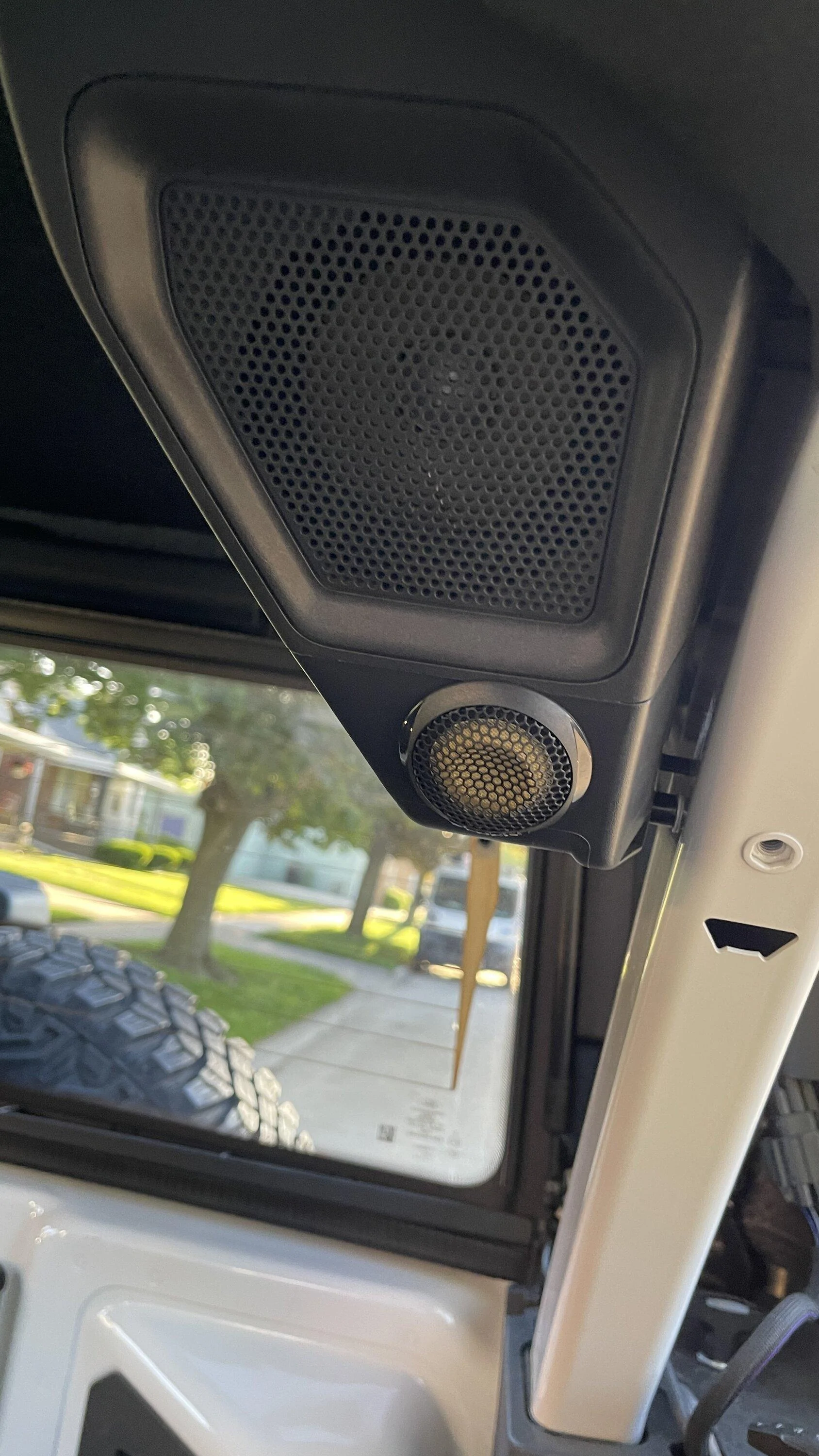 Ford Bronco Replacement rear speaker pods to house 5.25” speakers? F217D80C-0C2B-48A2-AE5C-6F5B0C48CEAC