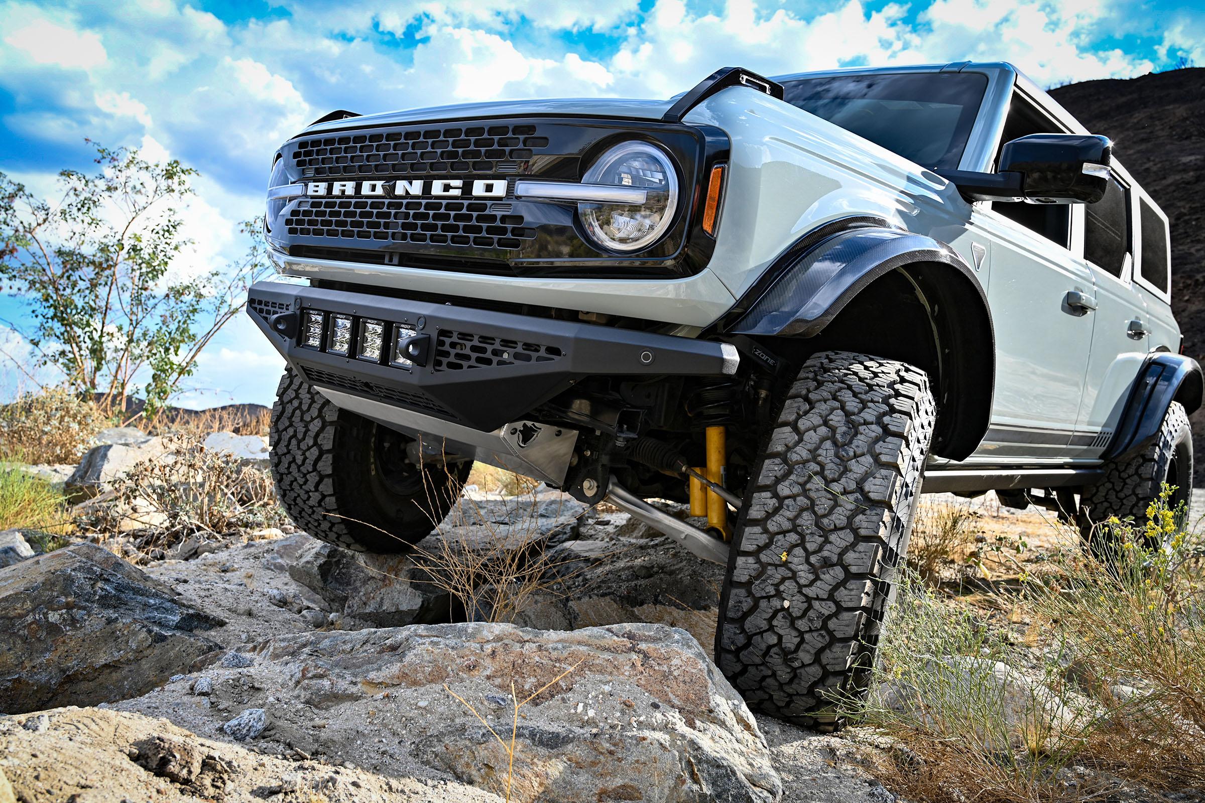 Ford Bronco Lobo Off-Road HNT Front Bumper DTS_1659X-2400w