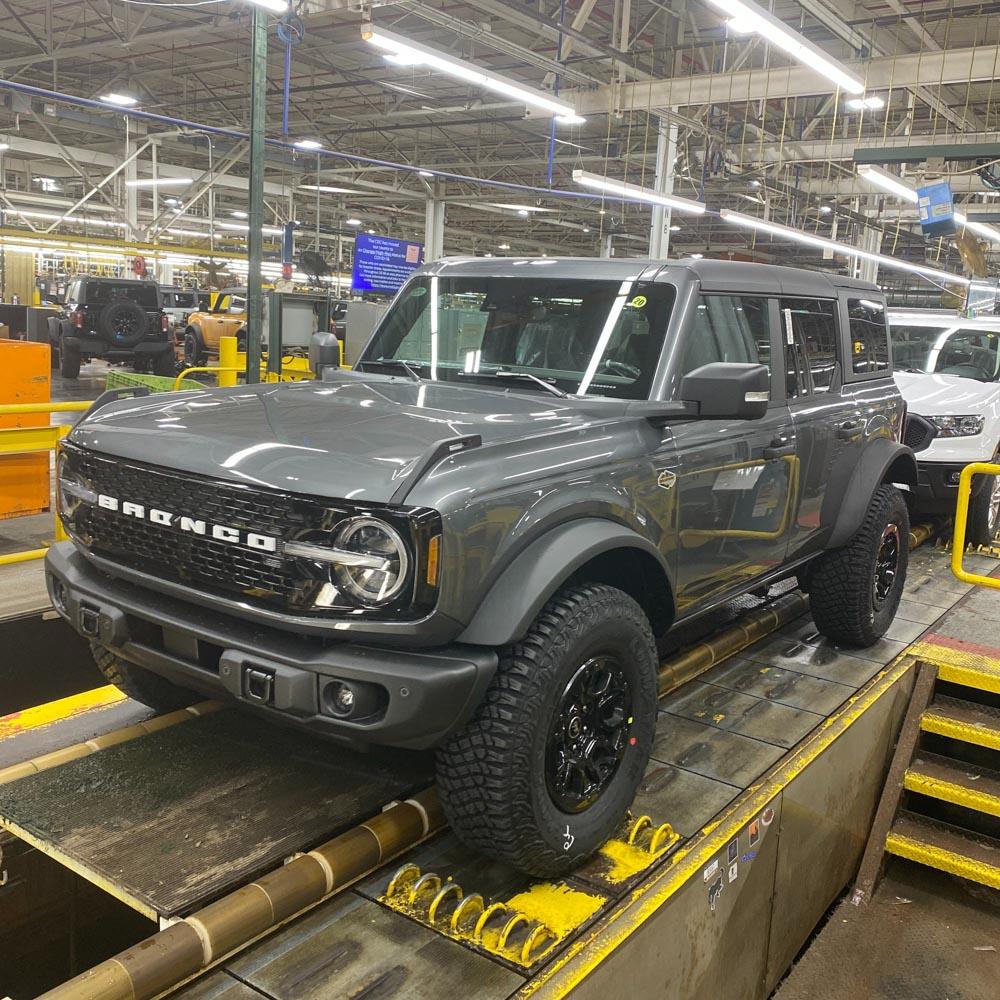 Ford Bronco Color choice? 99853612-9CC3-4546-A984-ED34131392DB