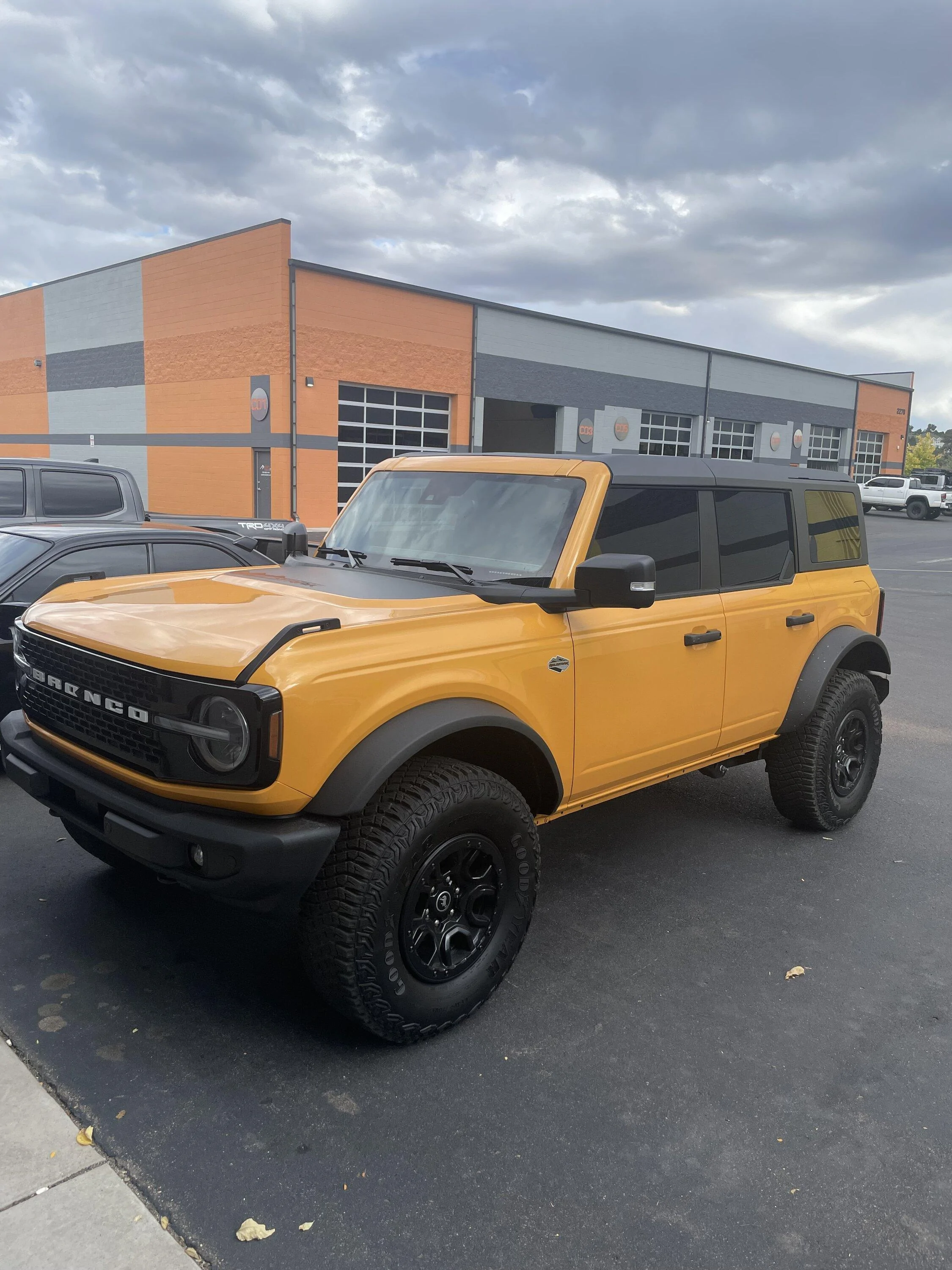 Ford Bronco CYBER ORANGE Bronco Club 68626892269--1F0035FD-2A9B-4C22-912F-29D207626722