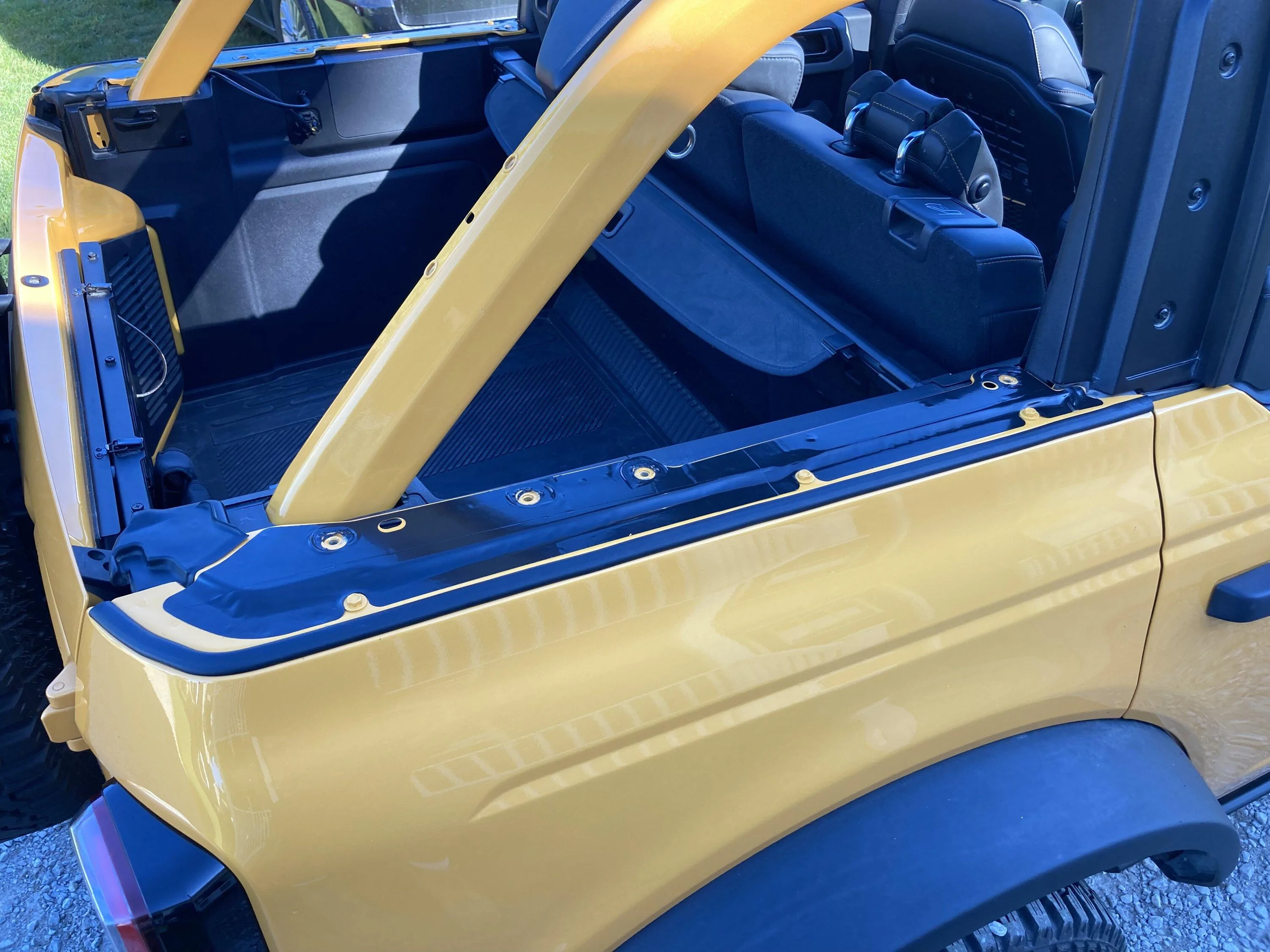 Ford Bronco Removing Bestop 4 door Trektop for seasonal storage - complete DIY how-to instructions w/ photos IMG_6279