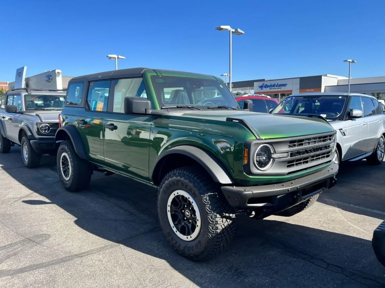 Ford Bronco “Lucky Green” 2022 Eruption Green 4dr Base Sasquatch build 118EEE3E-2DF2-415E-8BA3-DD44EC8DA1E5