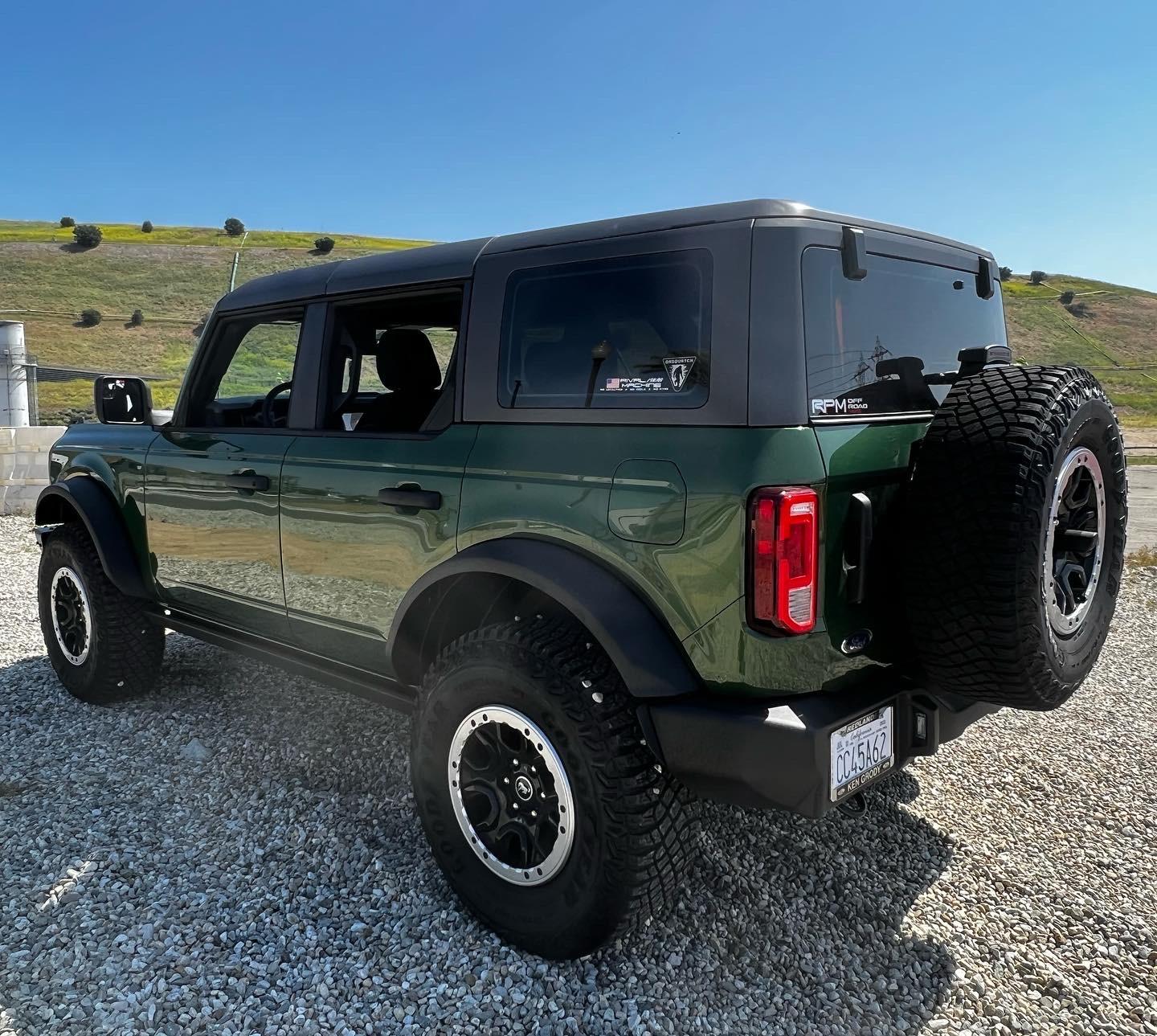 Ford Bronco “Lucky Green” 2022 Eruption Green 4dr Base Sasquatch build 32EFCA85-5104-4D31-96F7-F6ABD7137C8A