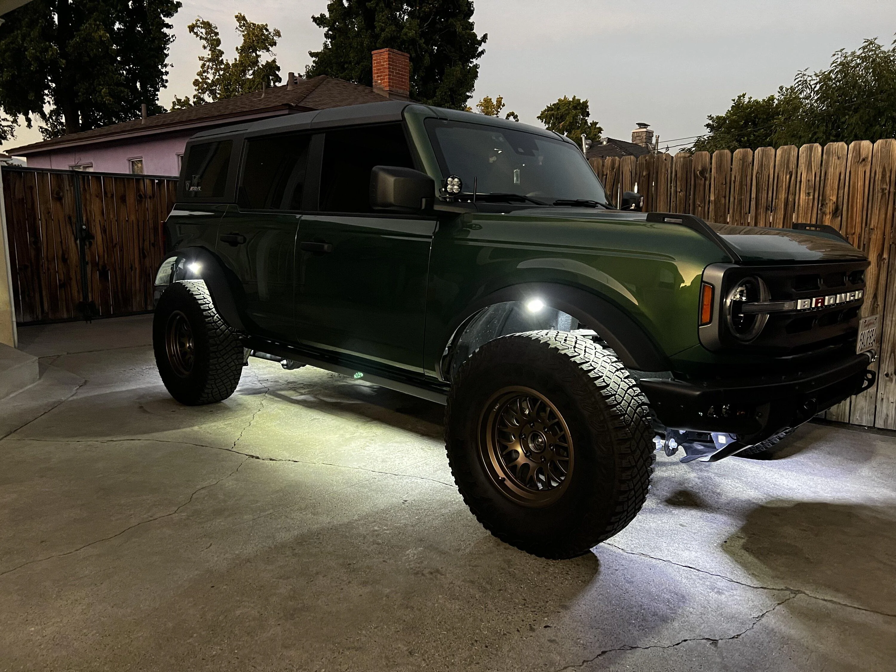 Ford Bronco “Lucky Green” 2022 Eruption Green 4dr Base Sasquatch build 981B9D80-9C5A-434C-AF74-1B9D2310C3CF