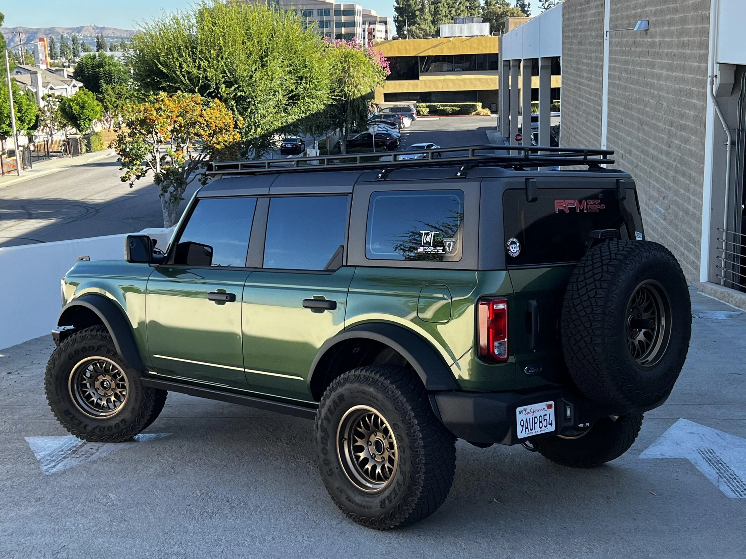 Ford Bronco “Lucky Green” 2022 Eruption Green 4dr Base Sasquatch build 2645AC07-567E-414E-B748-B17537A7E7D3