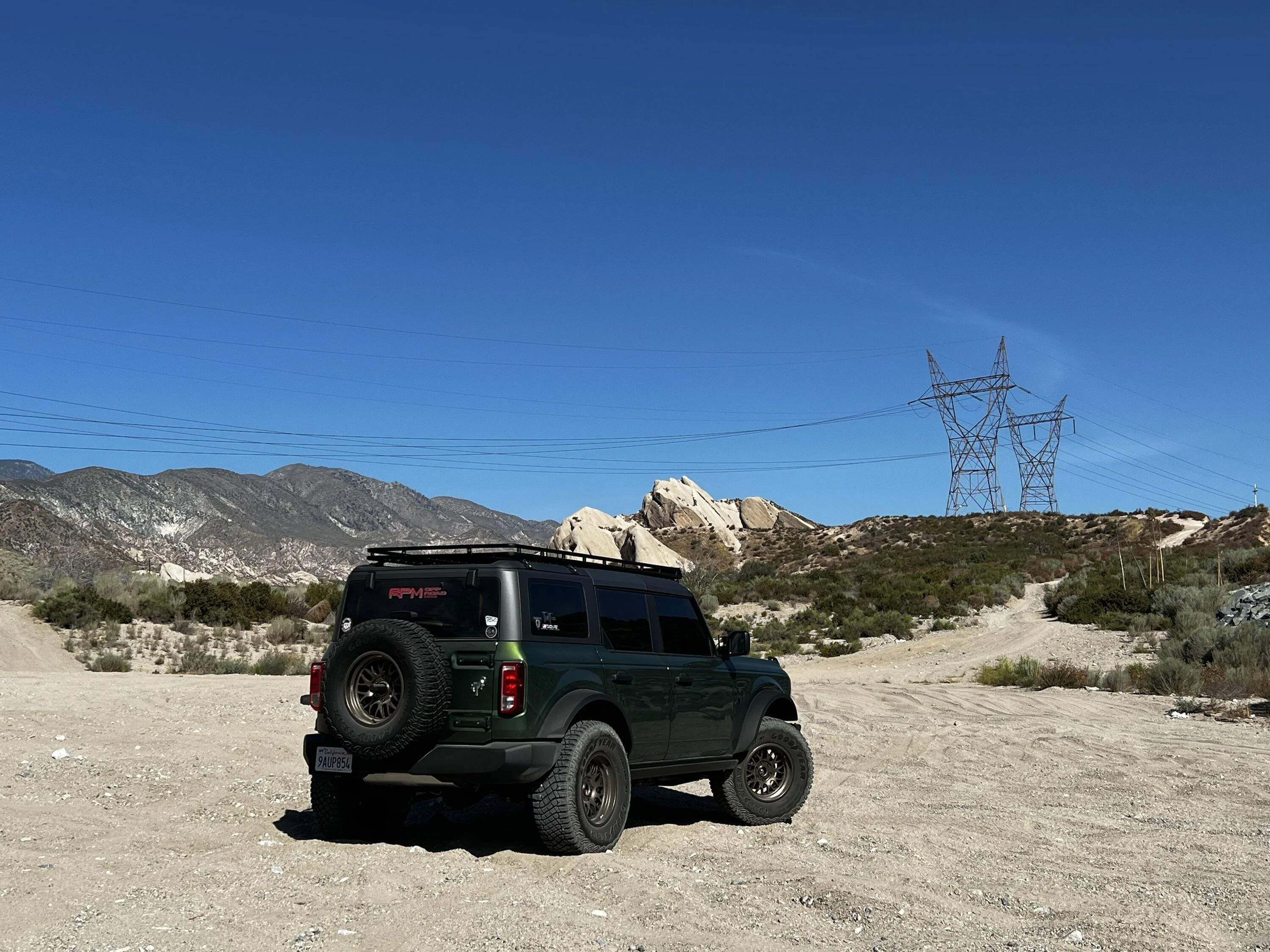 Ford Bronco “Lucky Green” 2022 Eruption Green 4dr Base Sasquatch build ED231581-D832-4E7D-A4C6-85CBB9805F5B