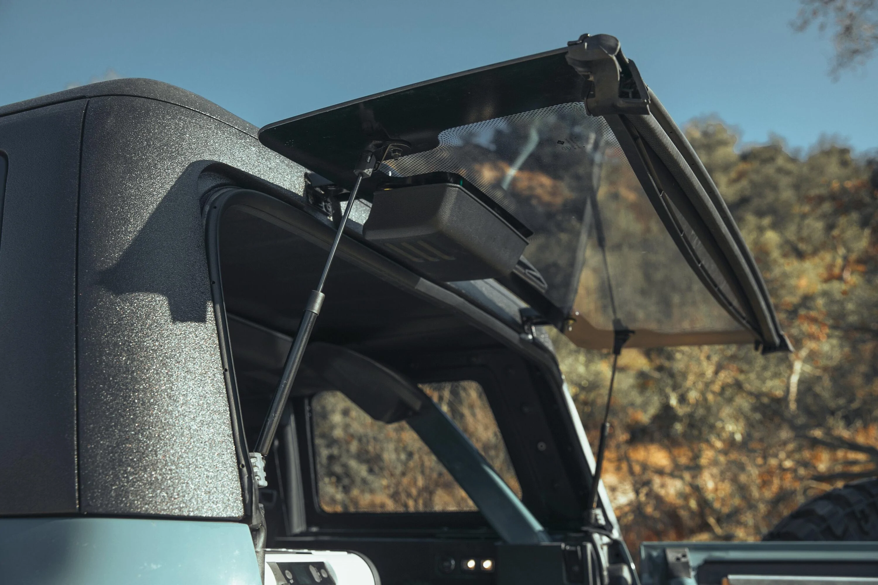 Ford Bronco ADV Prototype Hardtop - Professional Pictures + TrailRax Roof Rack Compatibility ADV-Bronco-Hard-Top-16