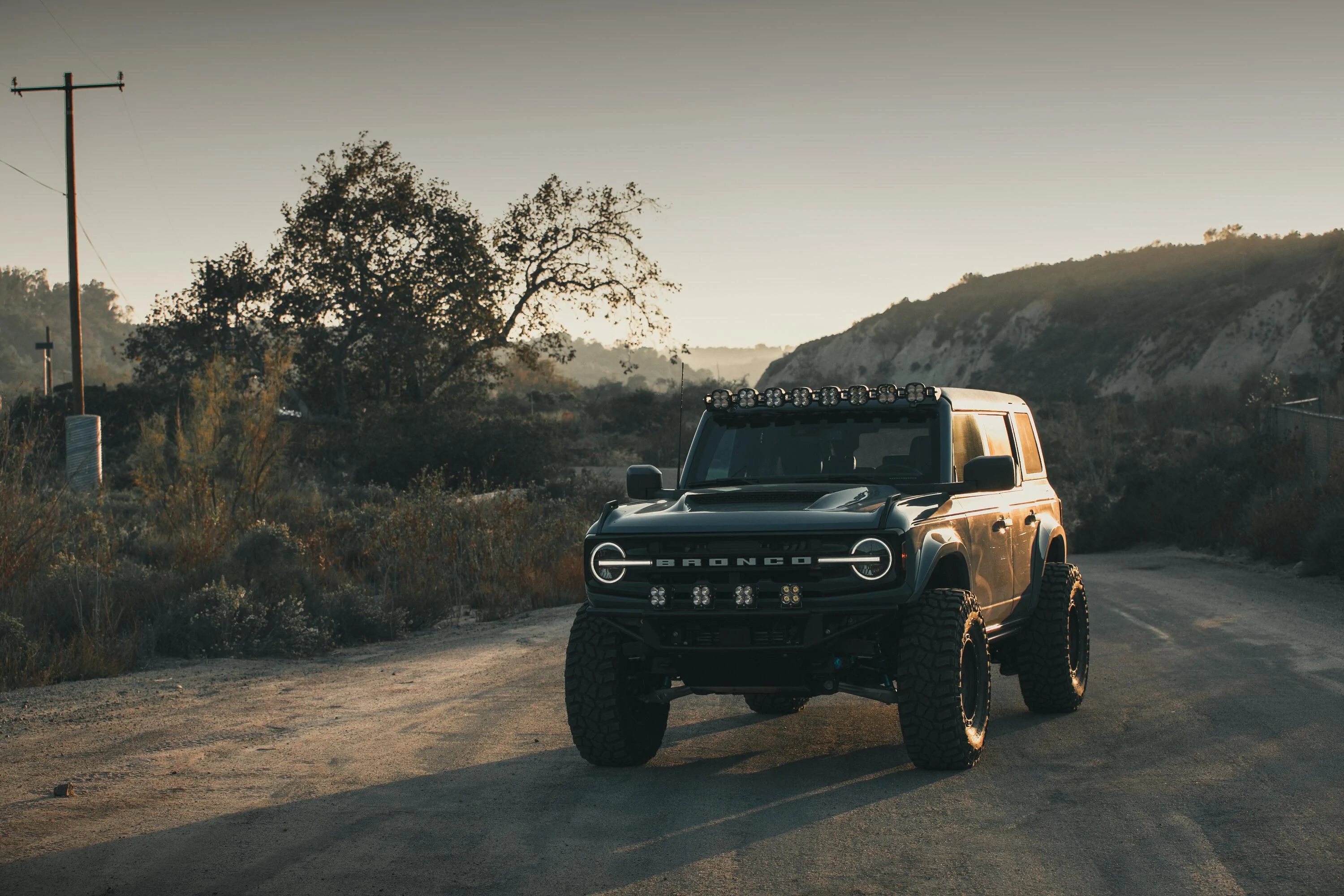Ford Bronco ADV Prototype Hardtop - Professional Pictures + TrailRax Roof Rack Compatibility ADV-Bronco-Hard-Top-80