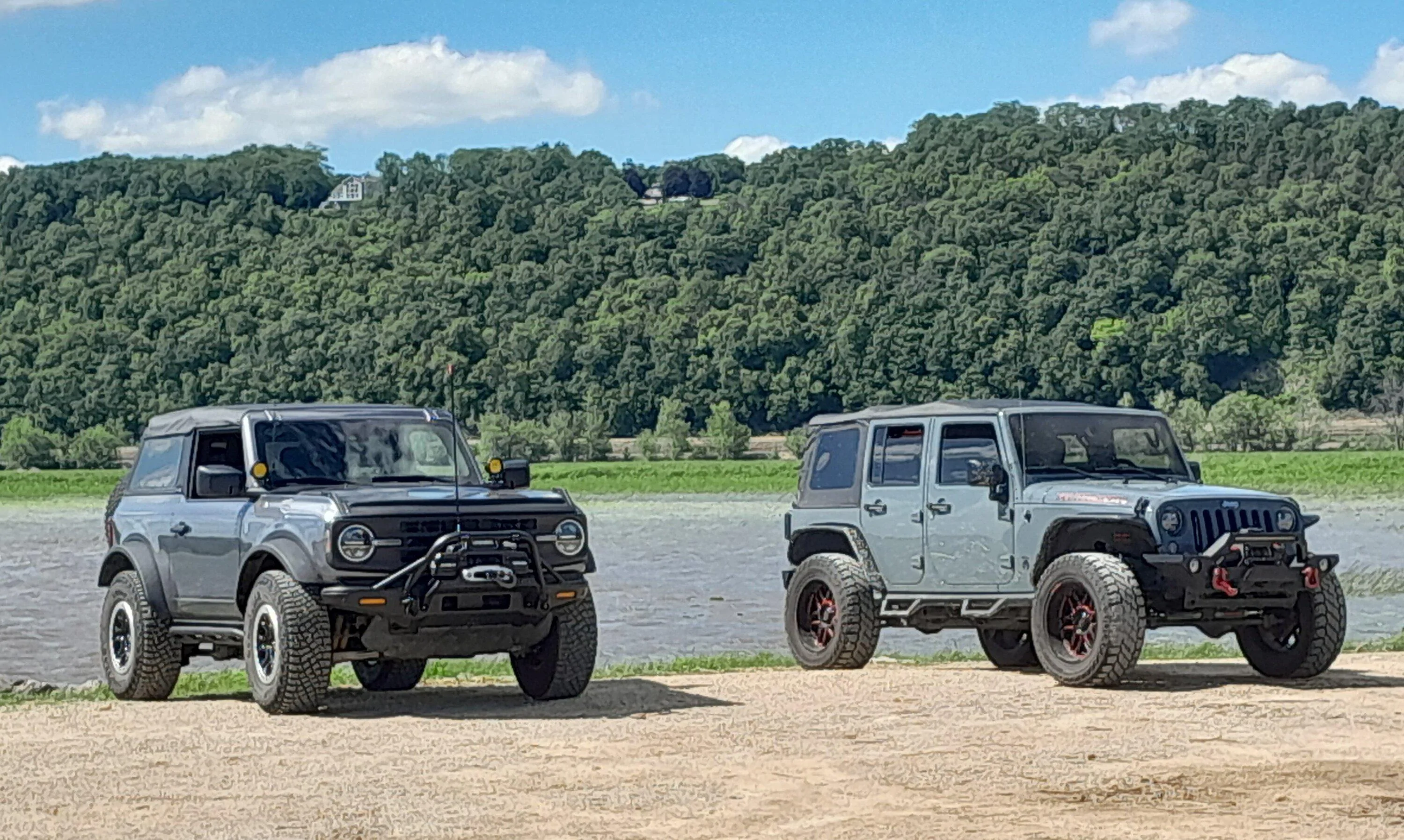 Ford Bronco The 6G really isn't a rockcrawler. 20220626_155125