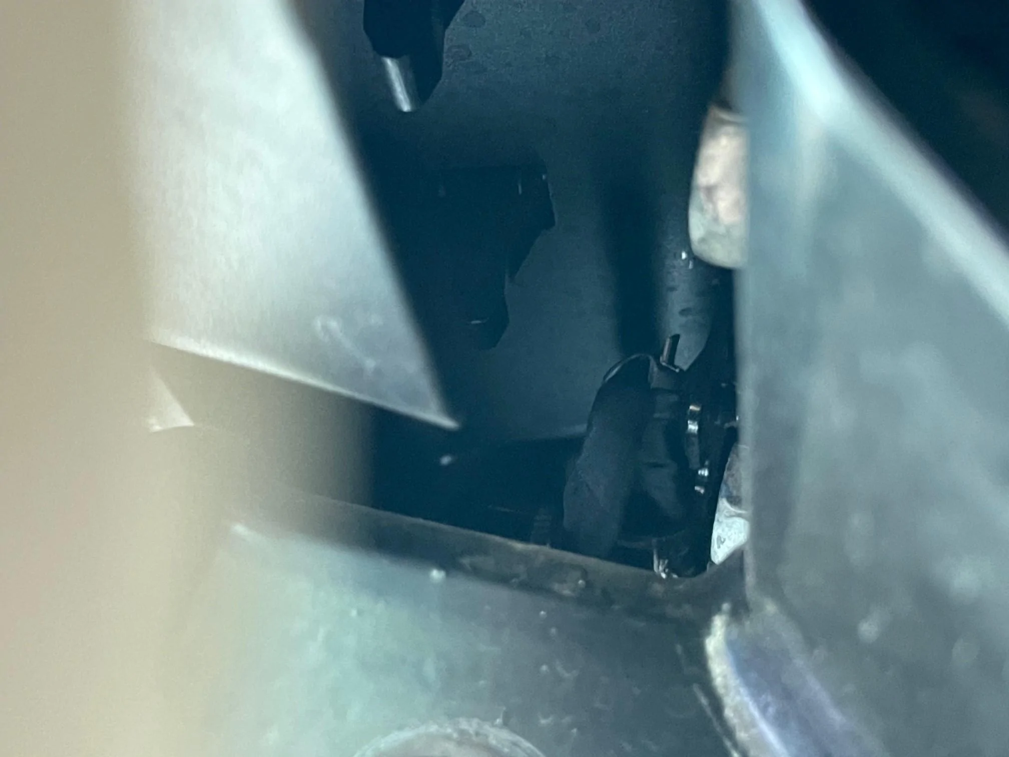 Ford Bronco Installing Rear Fog/Chase Light Using Factory Switch & Harness above hitch from pass