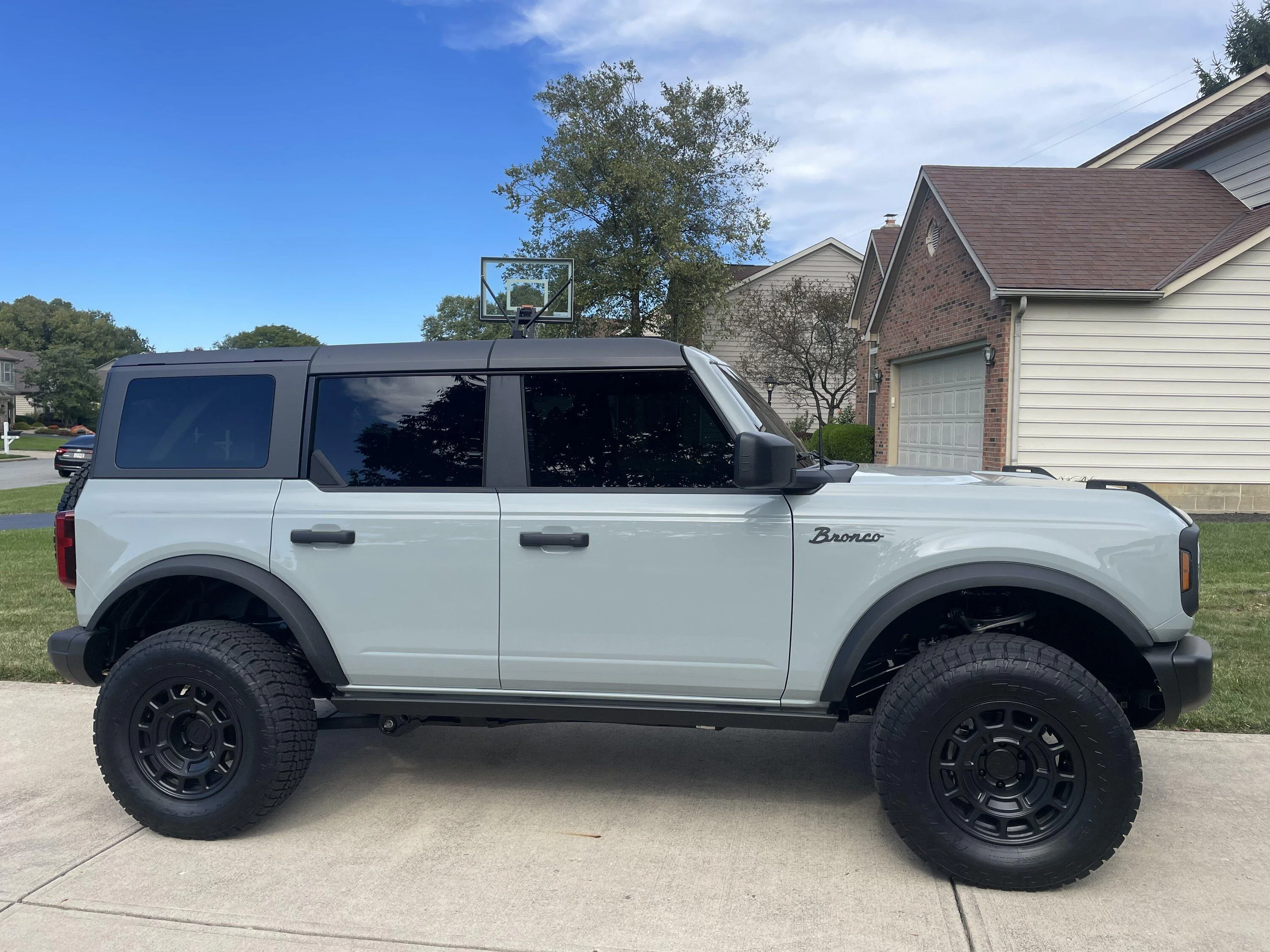 Ford Bronco Ohio Roll Call 3D8C1590-A869-4CD0-9509-F00B682F26AE