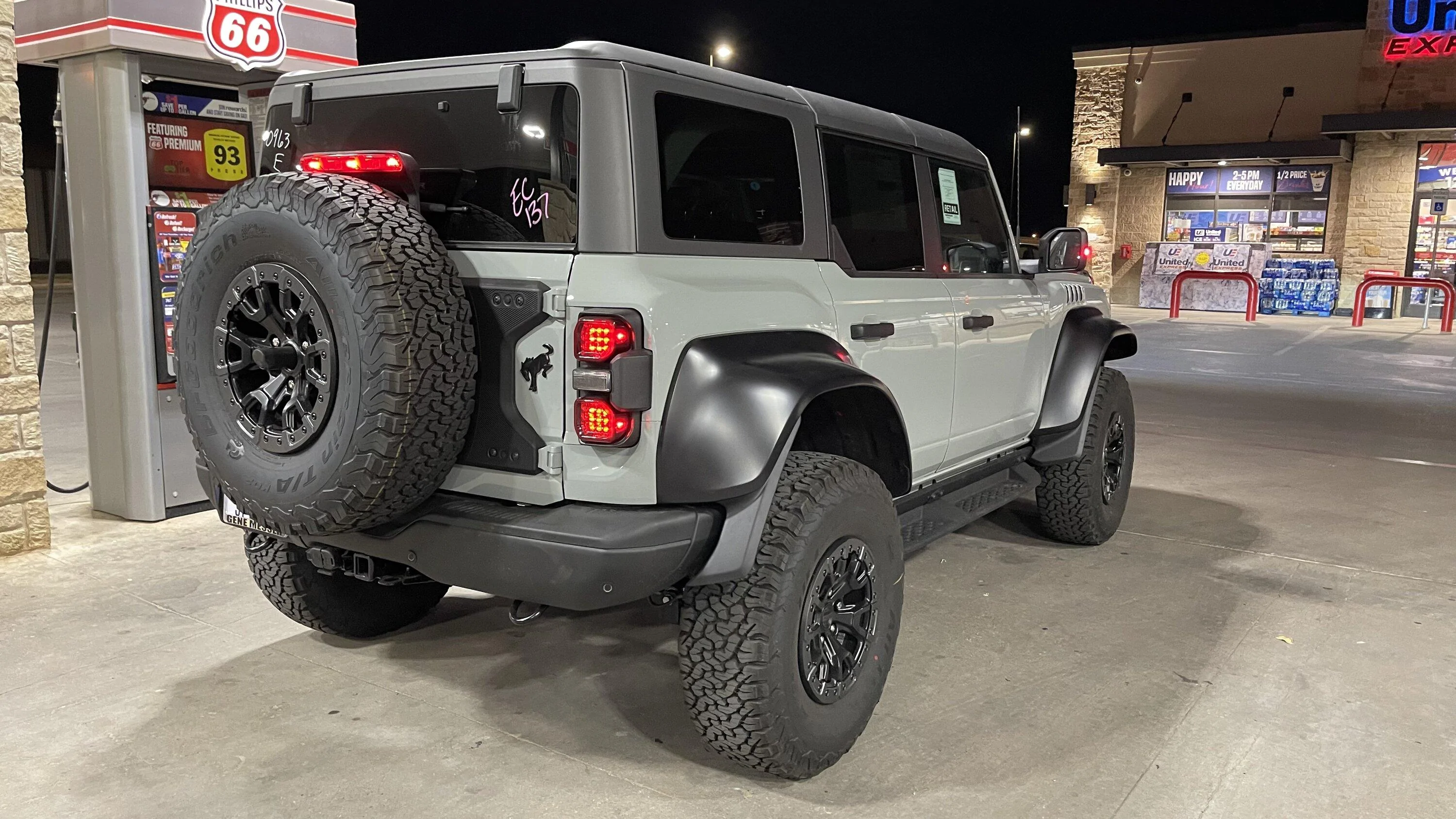 Ford Bronco CACTUS GRAY Bronco RAPTOR Photos Thread 53E1E689-ADCD-4A02-9094-3A133AEE71E8