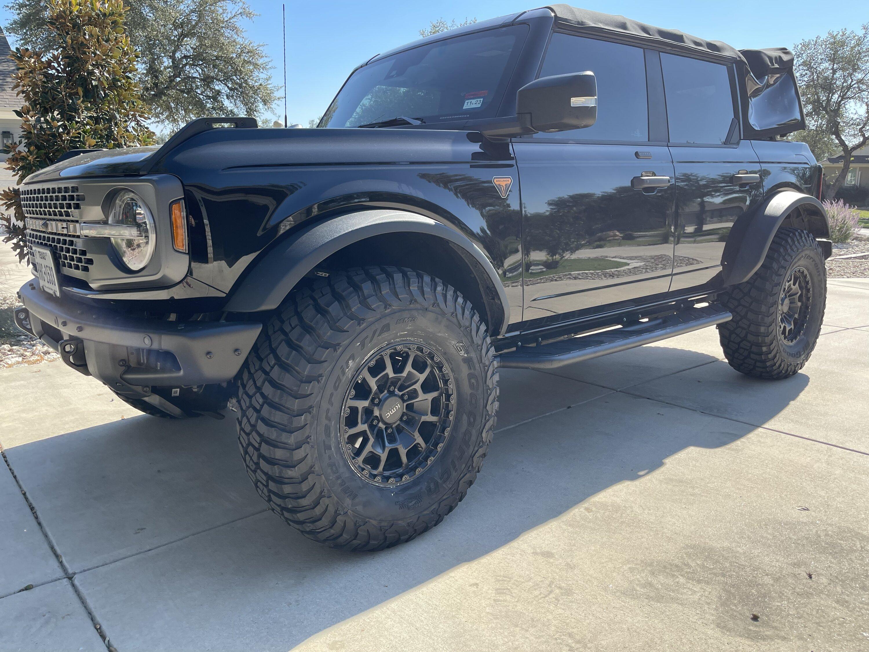 Ford Bronco Show me your lifted Broncos! CD089D09-4FB6-48F1-B62A-406270F14C53