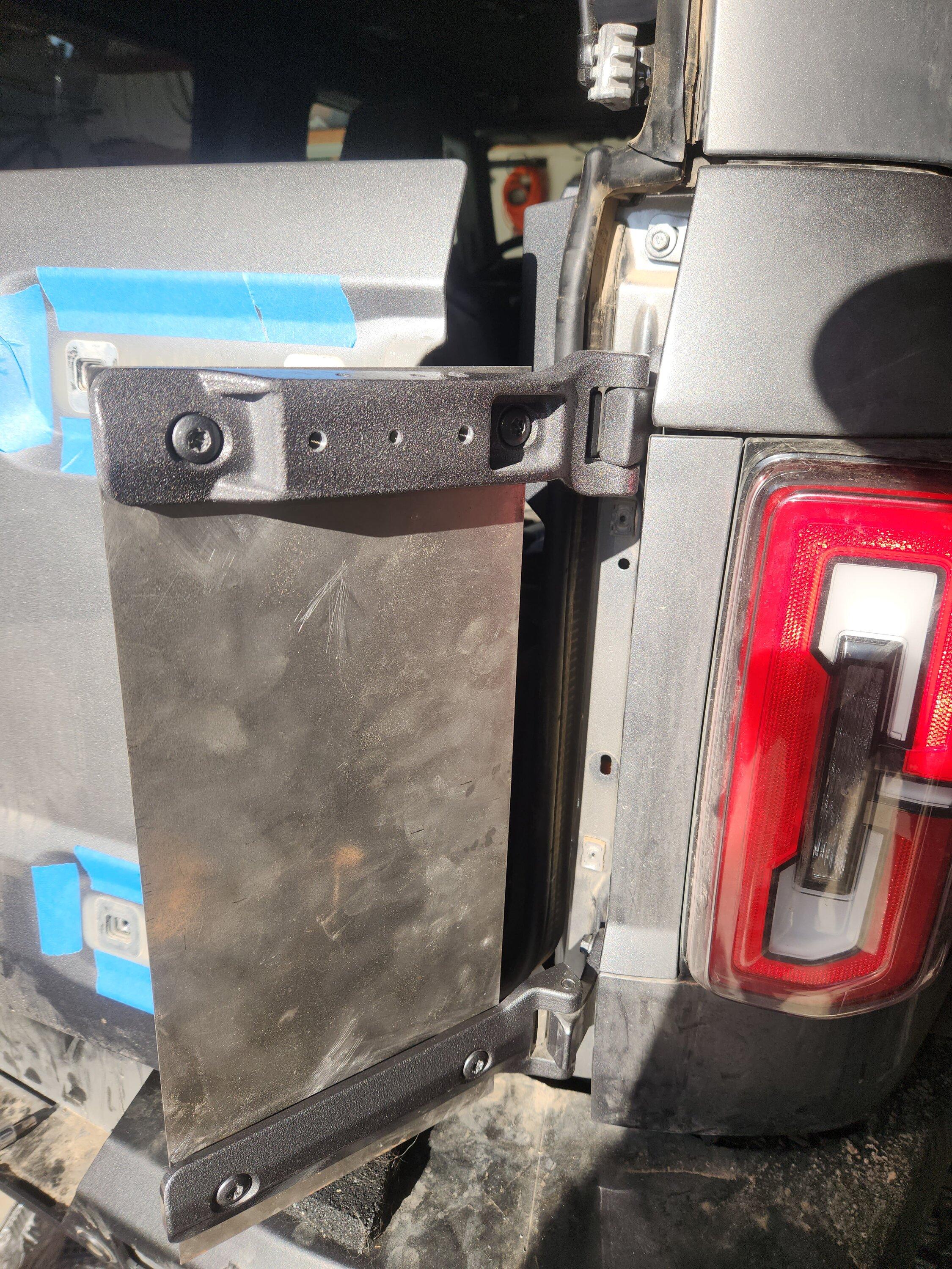 Ford Bronco BAMF Tailgate reinforcement 20220915_170525